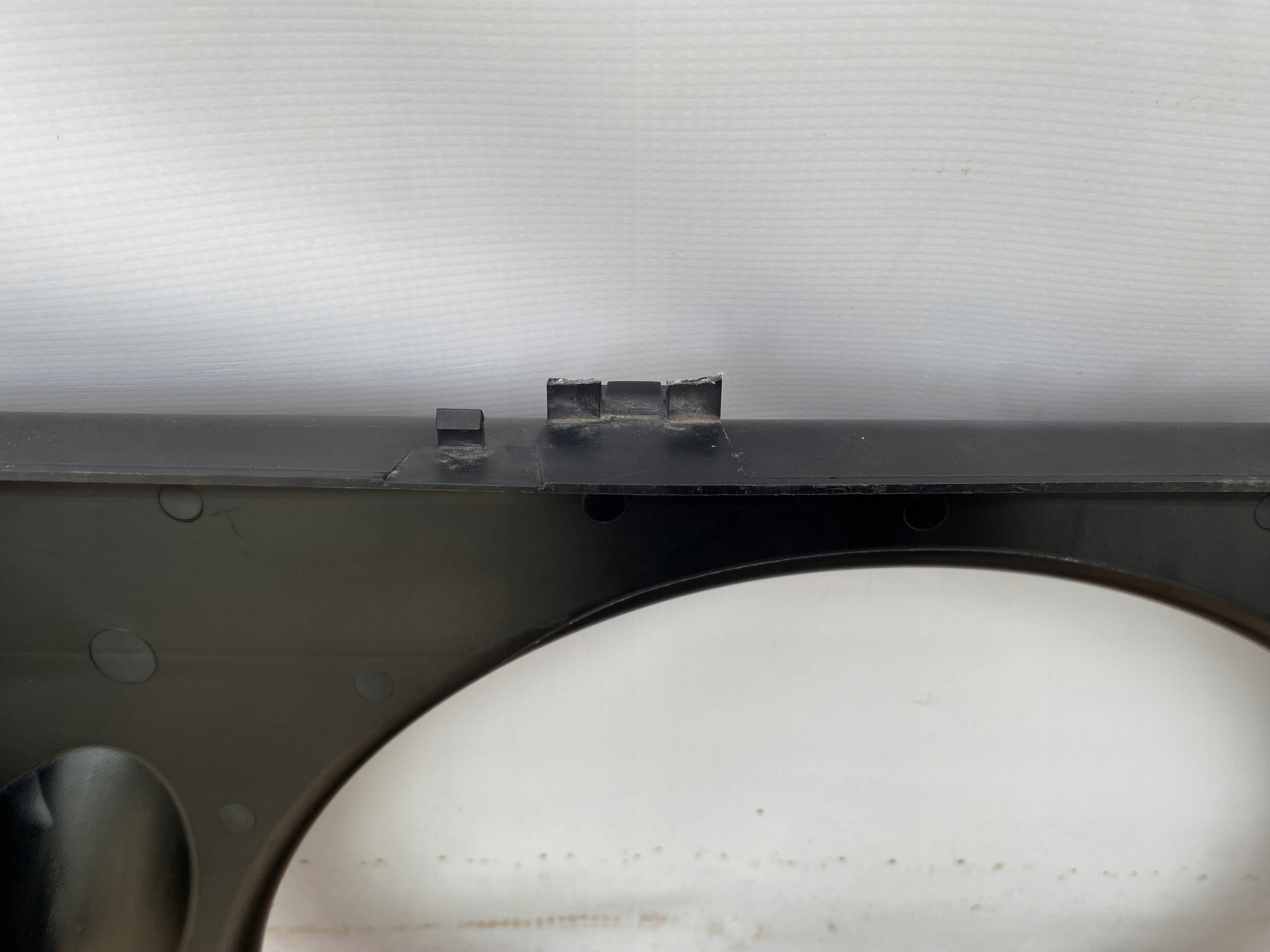 MERCEDES SPRINTER 906 VW CRAFTER 06- obal kryt ventylátora 9065050855