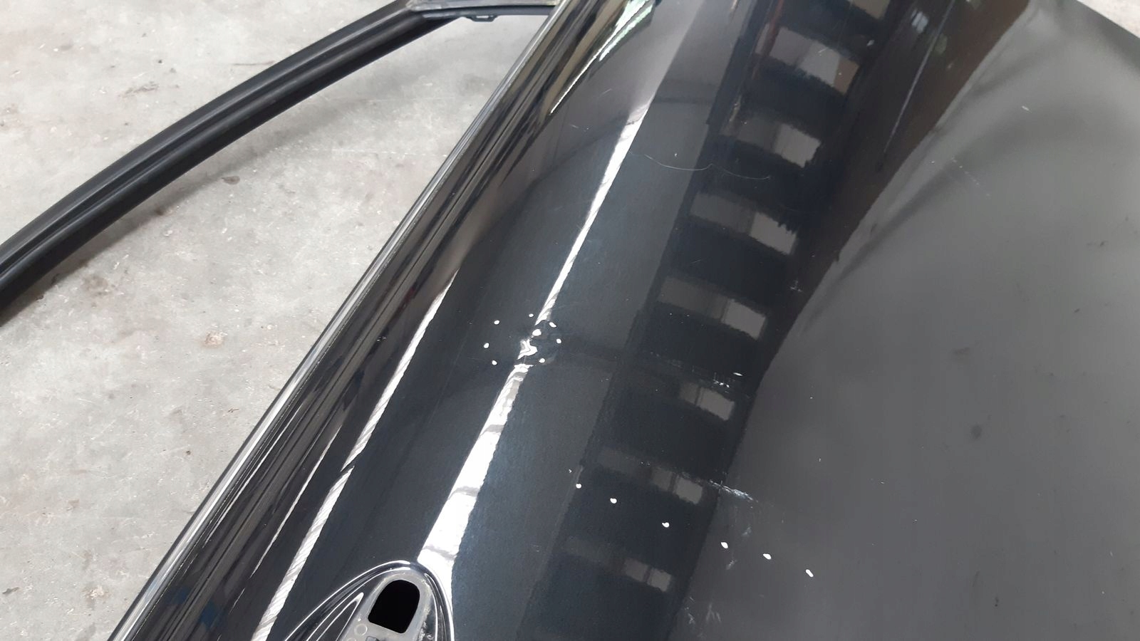 door front front right Toyota Avensis T25