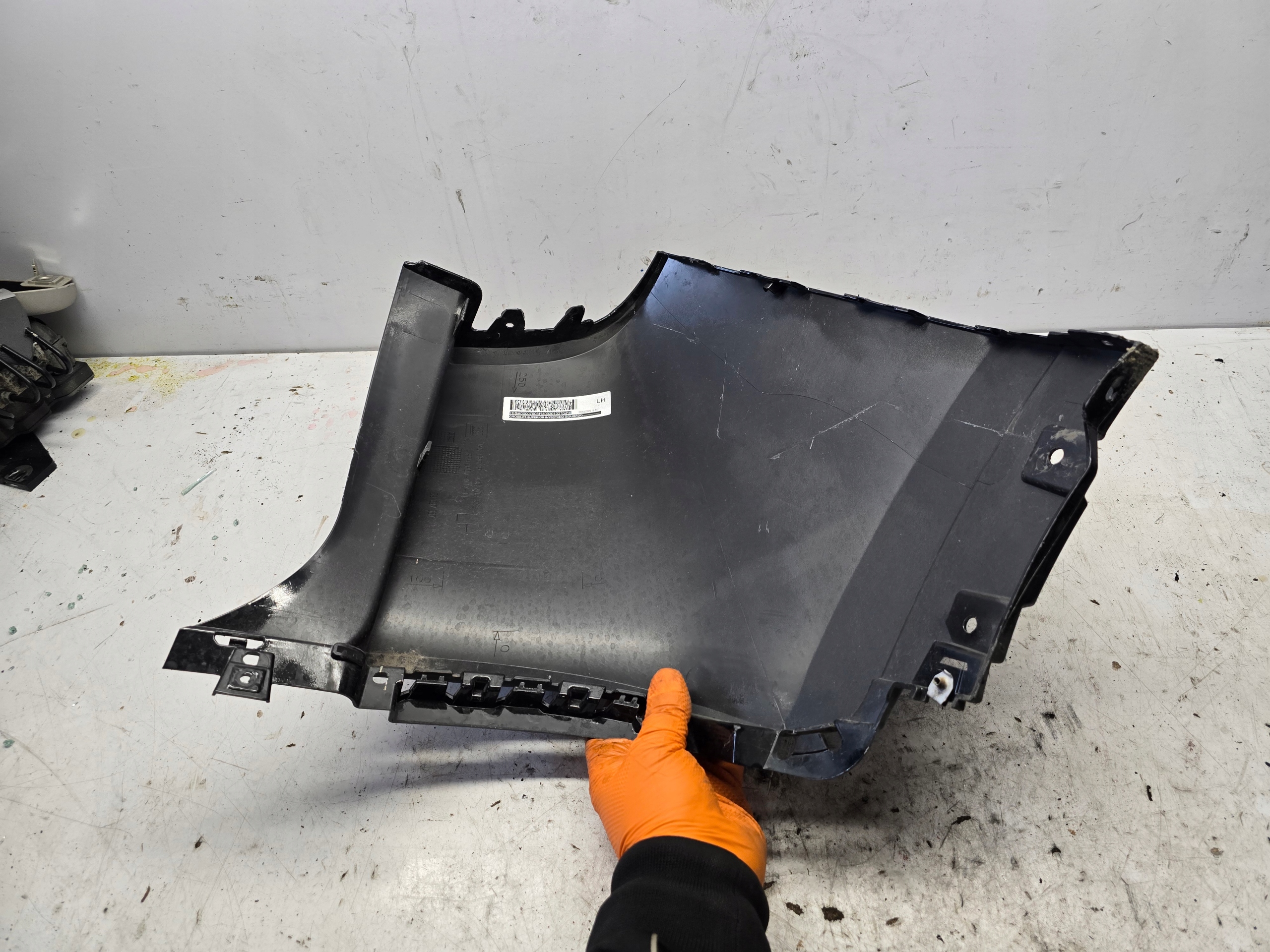 OPEL CROSSLAND X side corner left of a bumper rear part