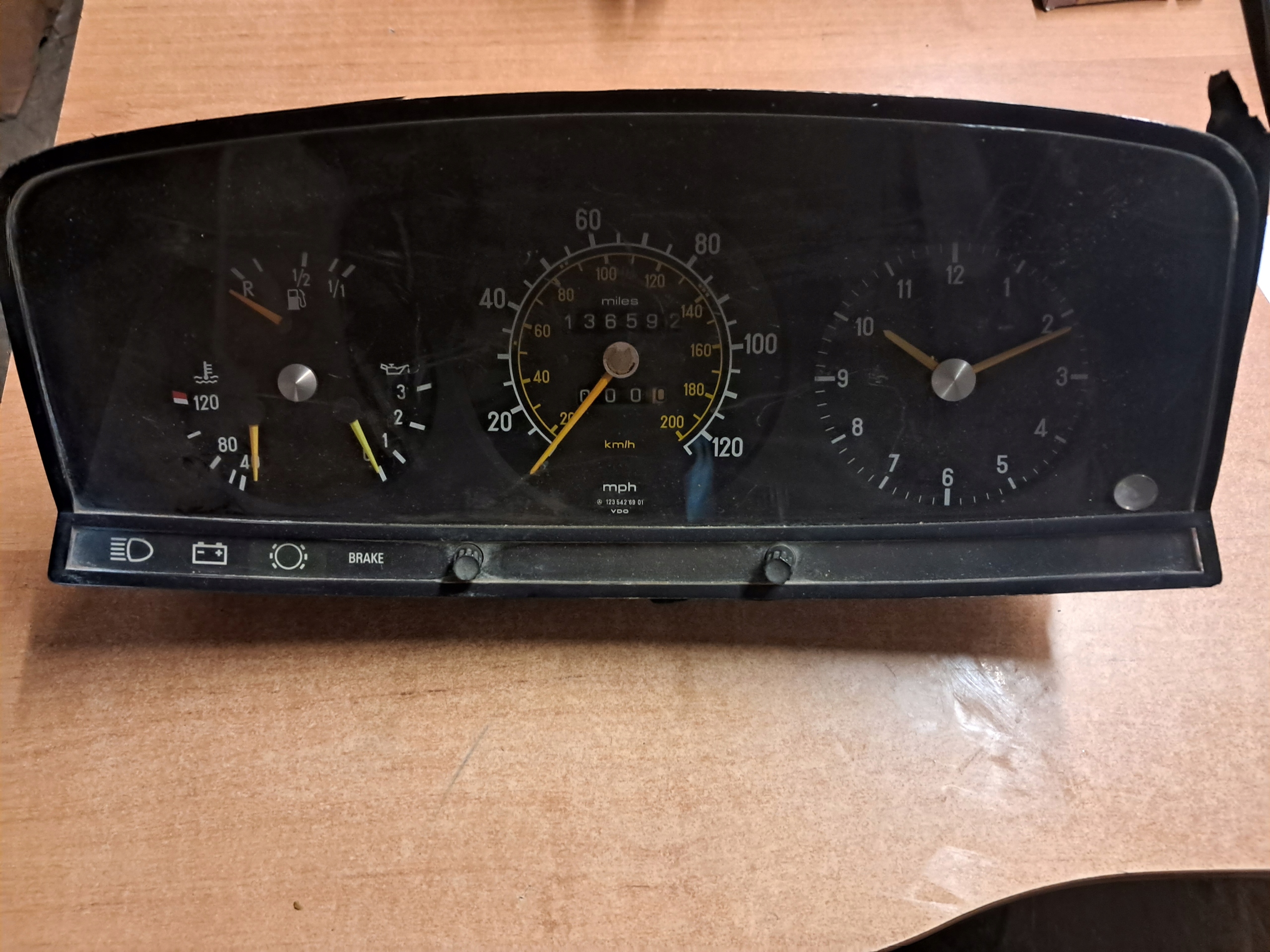 dials MERCEDES W123 280 1235426901