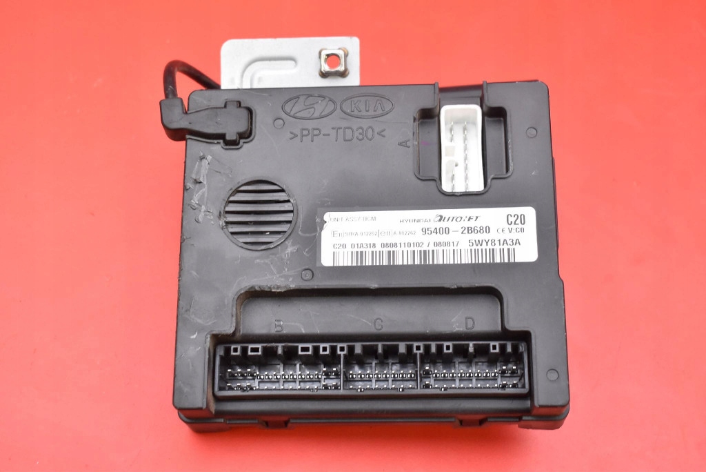 control unit module BCM 95400-2B680 HYUNDAI SANTA FE 2 II 2.7 V6 188 KM 06-10