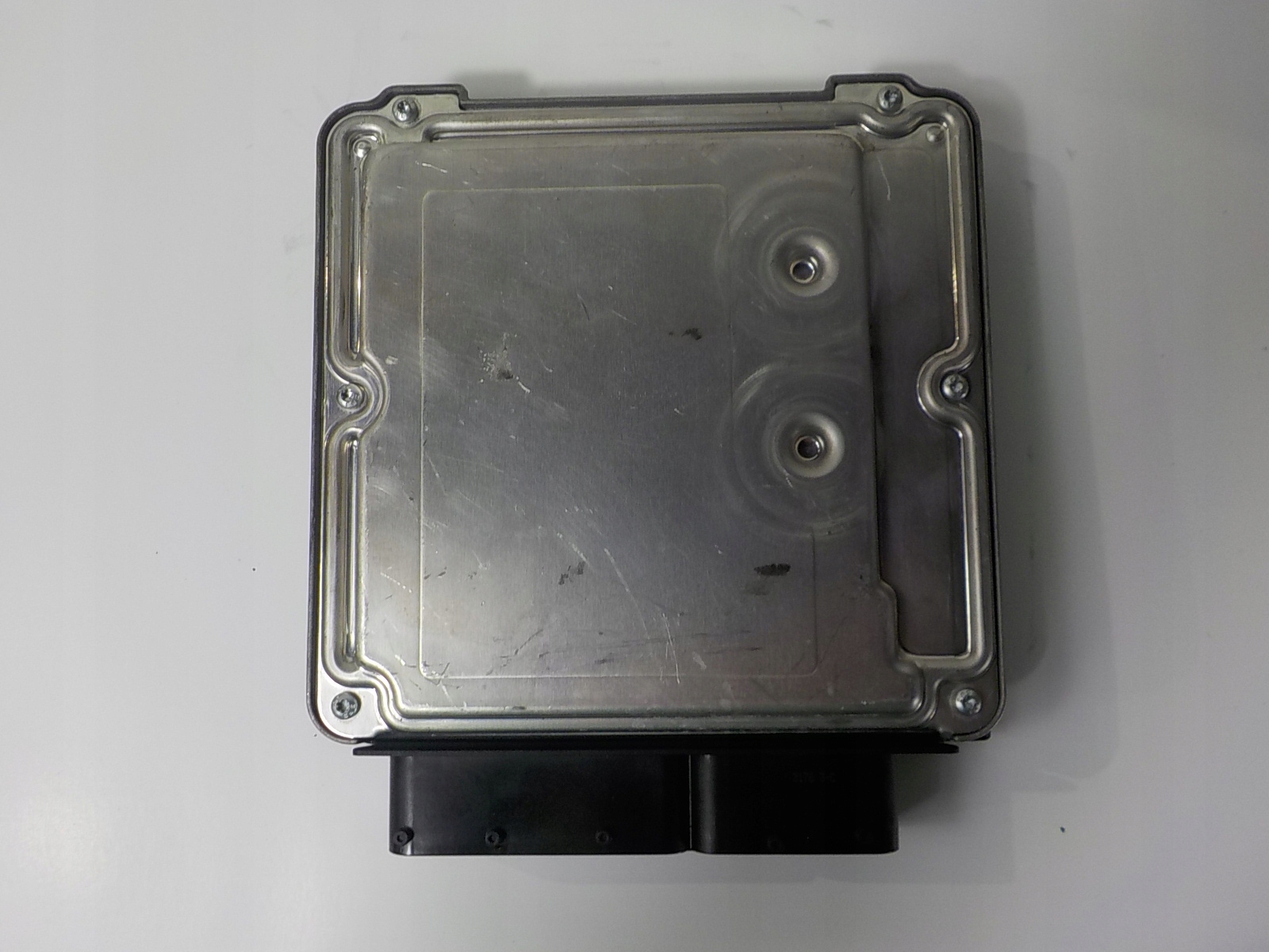 AUDI A4 B7 computer control unit 03G906016JE 0281012726