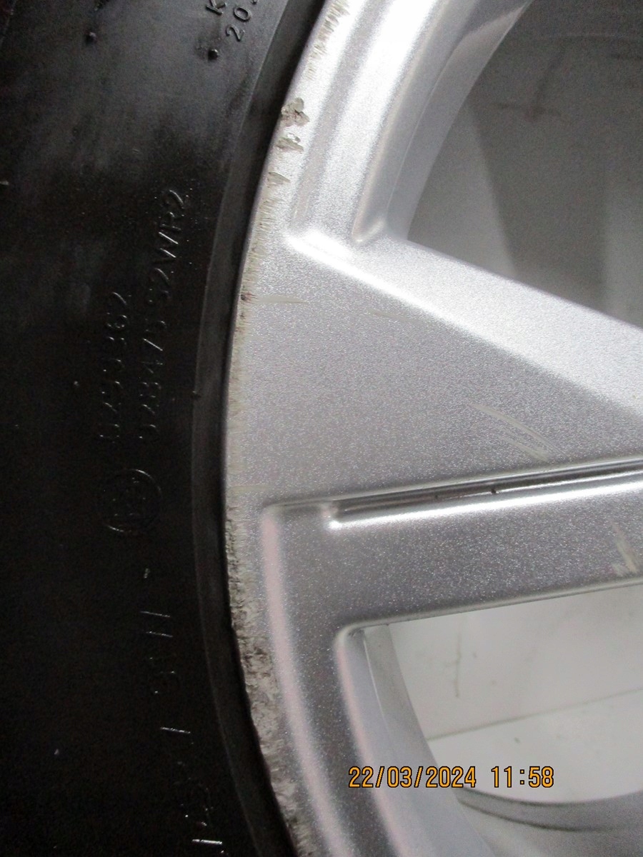 wheels discs tyres AUDI A1 82A R17 5MM