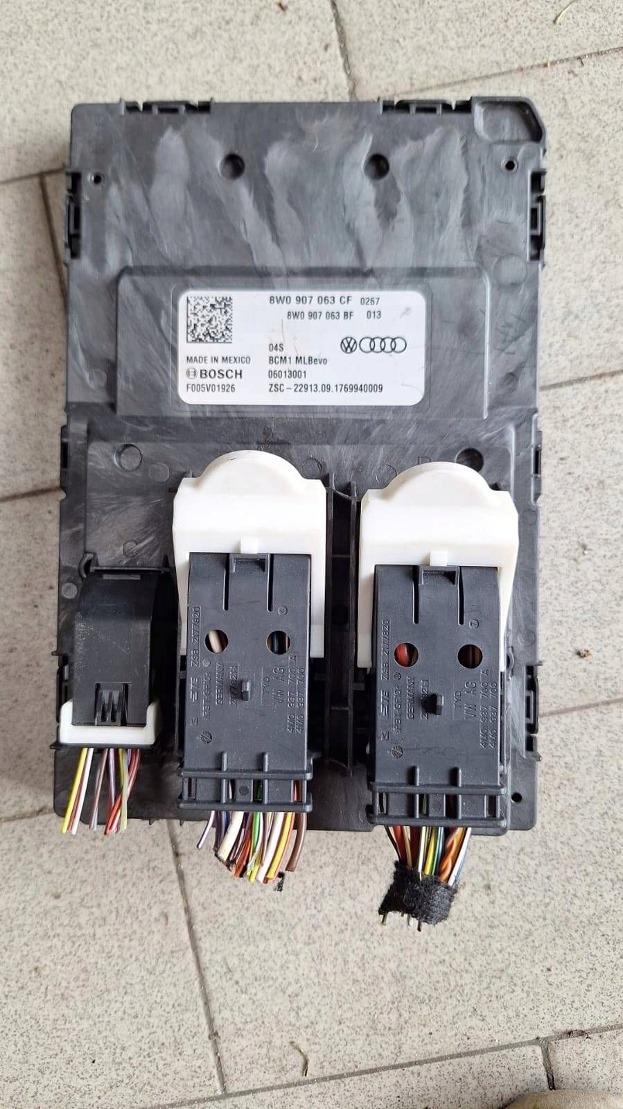module control unit KOMFORTU AUDI Q5 II 80A 8W0907063CF 8W0907063BF