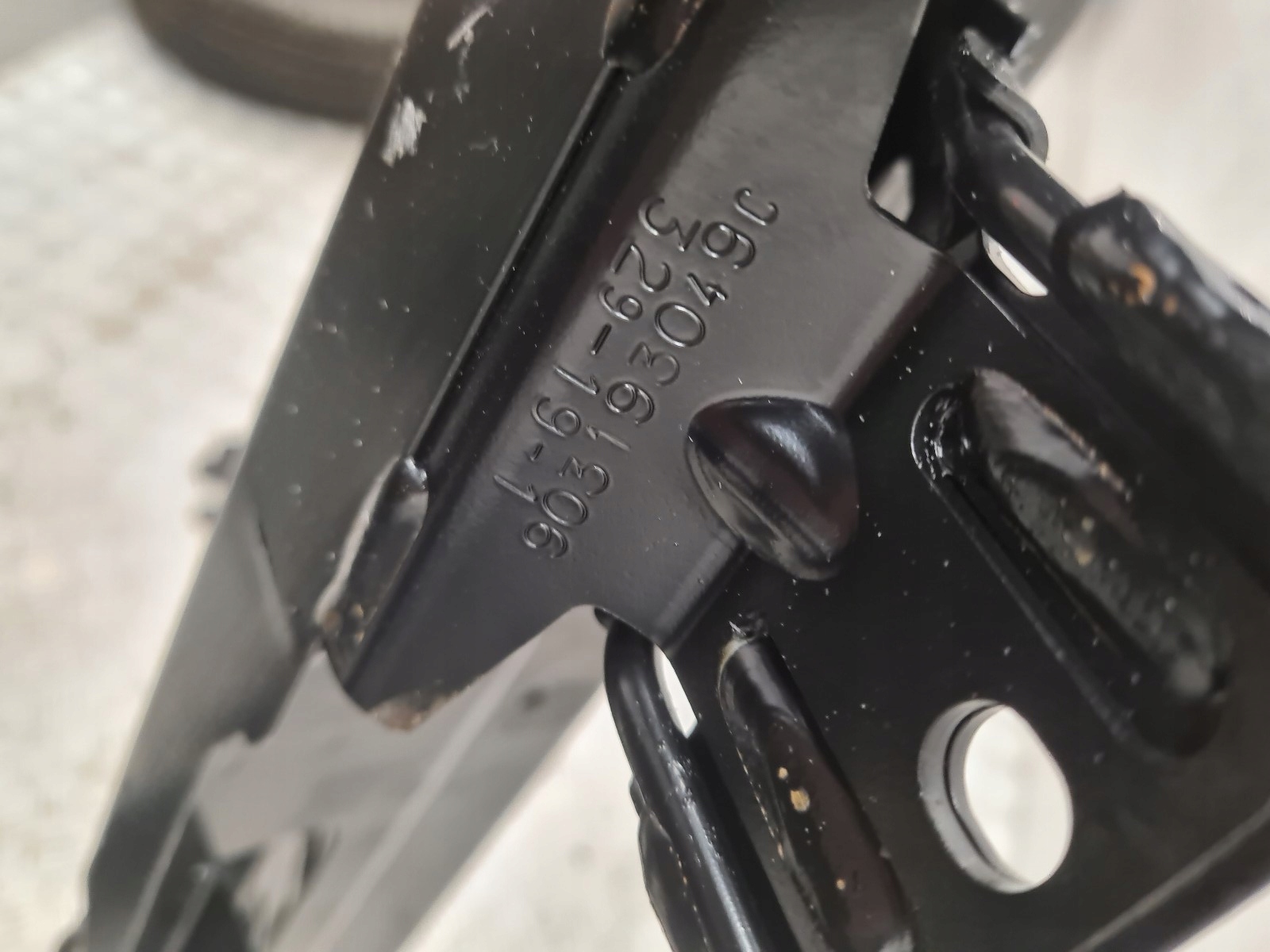 BMW X6 G06 holder KANAPY bracket ISOFIX