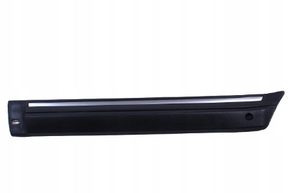 LISTWA BLOTNIKA PRAWY TYŁ FORD GRANADA GHIA 1965r,