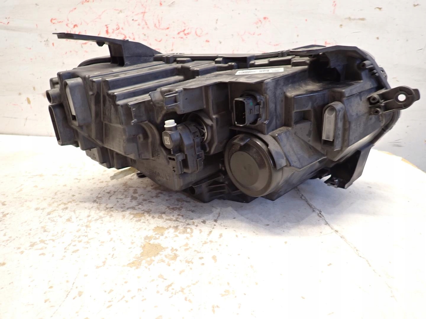 light front front left DACIA DUSTER II LIFT 2021- LED 260602287