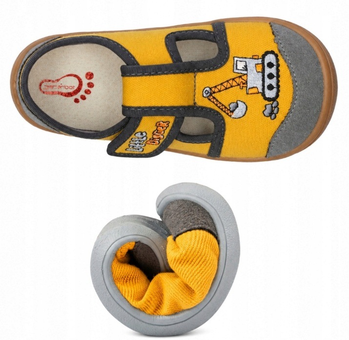 Kapcie Dziecięce 3F Barefoot Buciki Do Przedszkola Rzep Wkładka Skóra r. 28