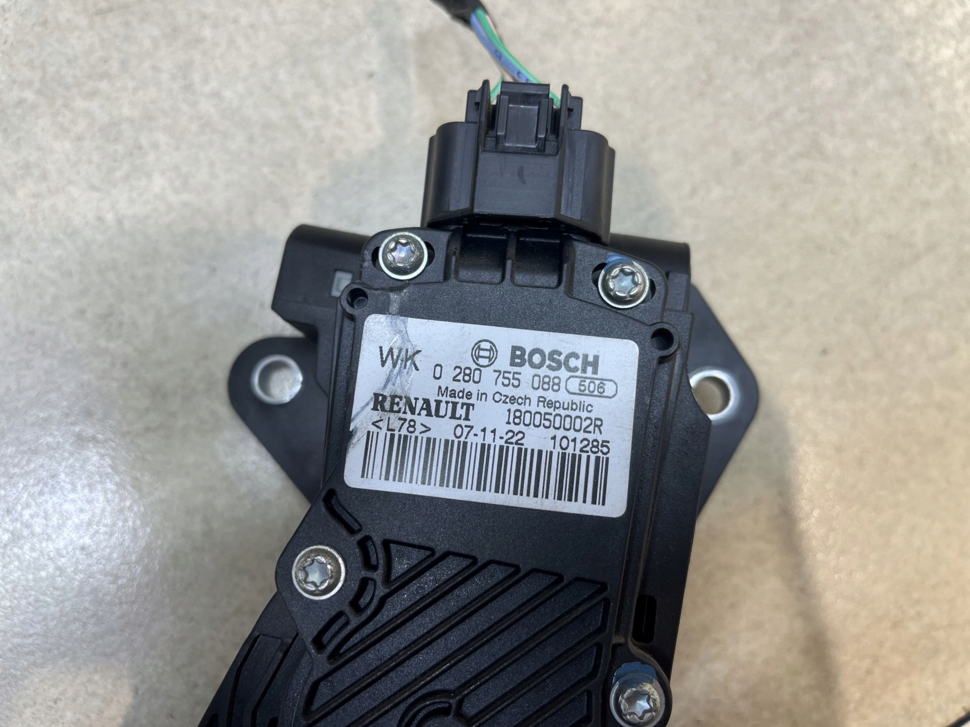 potentiometer Gas LAGUNA III 2.0 DCI 180050002R