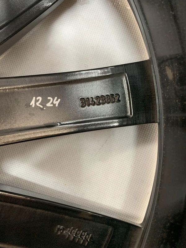 Volvo XC60 XC40 7,5Jx19H2 et 50,5 disk
