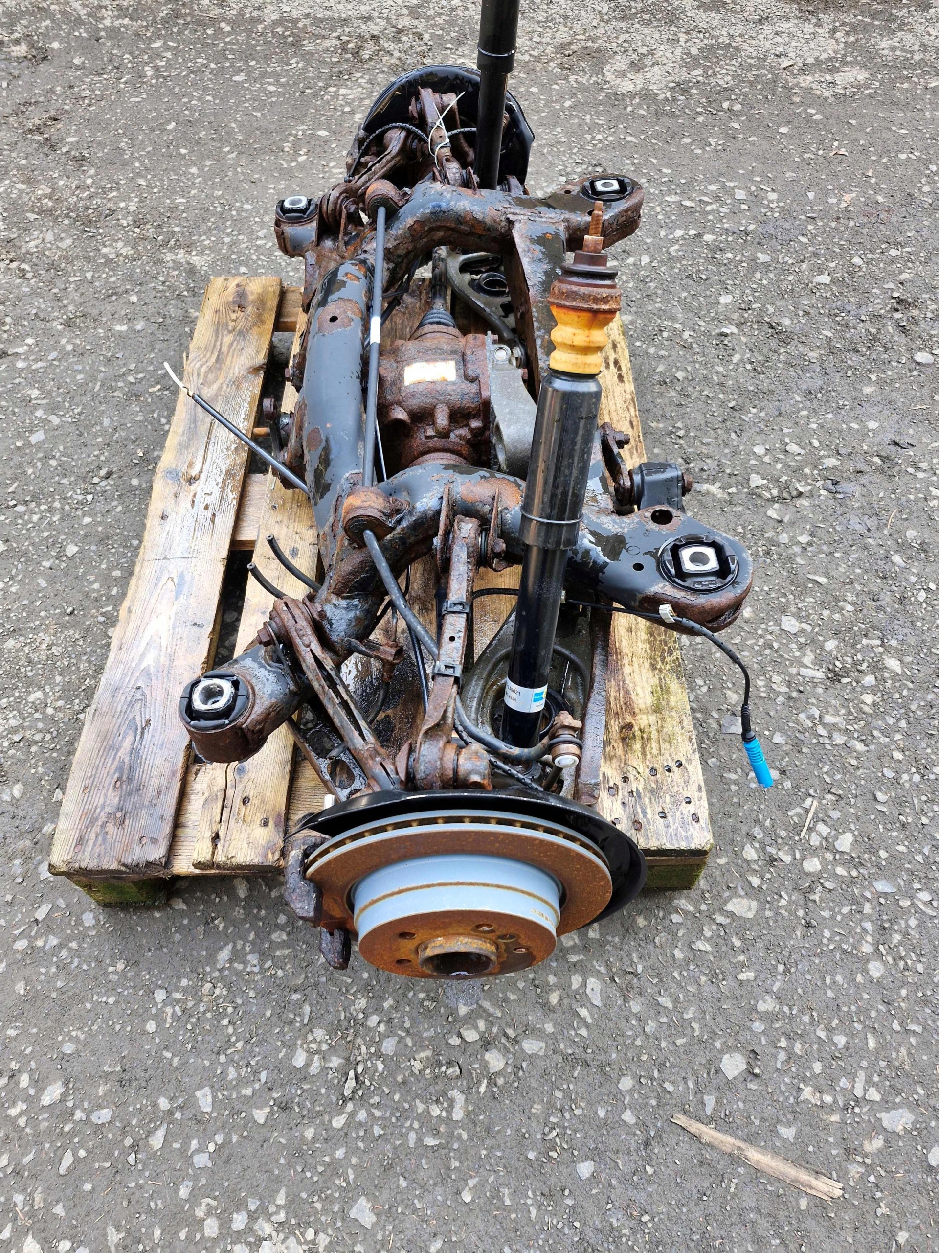 7566273 BMW E90 E91ZAWIESZENIE sider axle beam rear part rear. diff KOMPLET 2.64