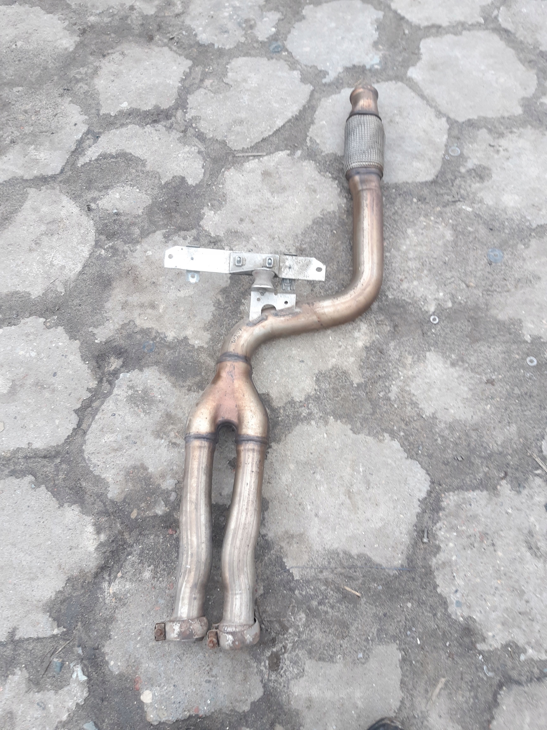 Выхлопная труба MERCEDES W207 3.0 CDI