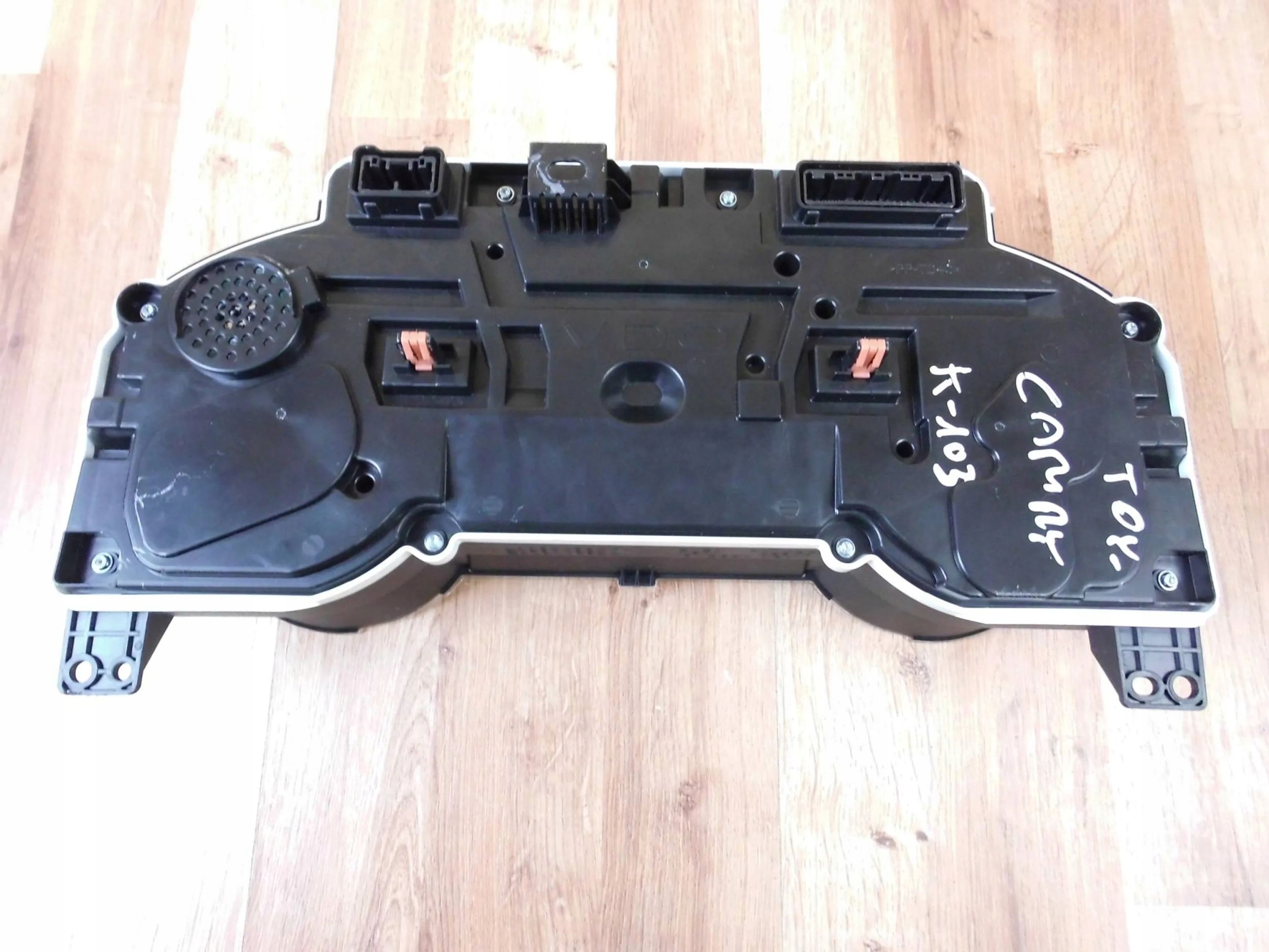 Toyota Camry 2018-2022 2.5 HYBRID dials