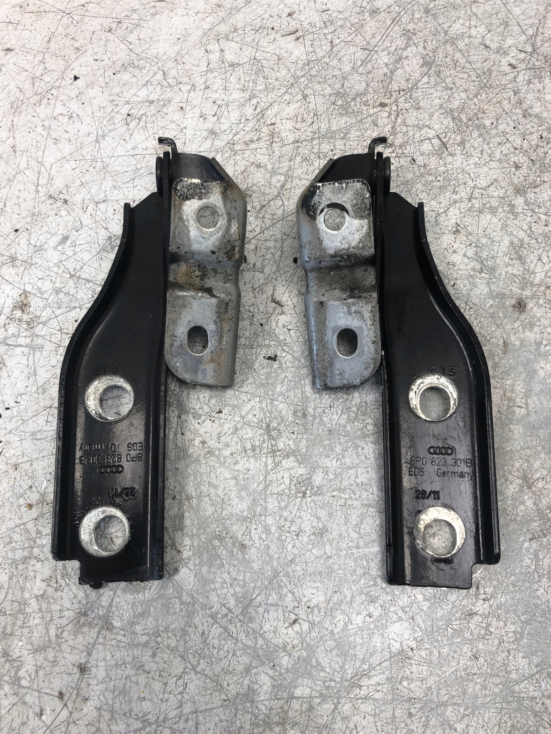 hinge bonnet hinges AUDI A3 8P 8P0823301B