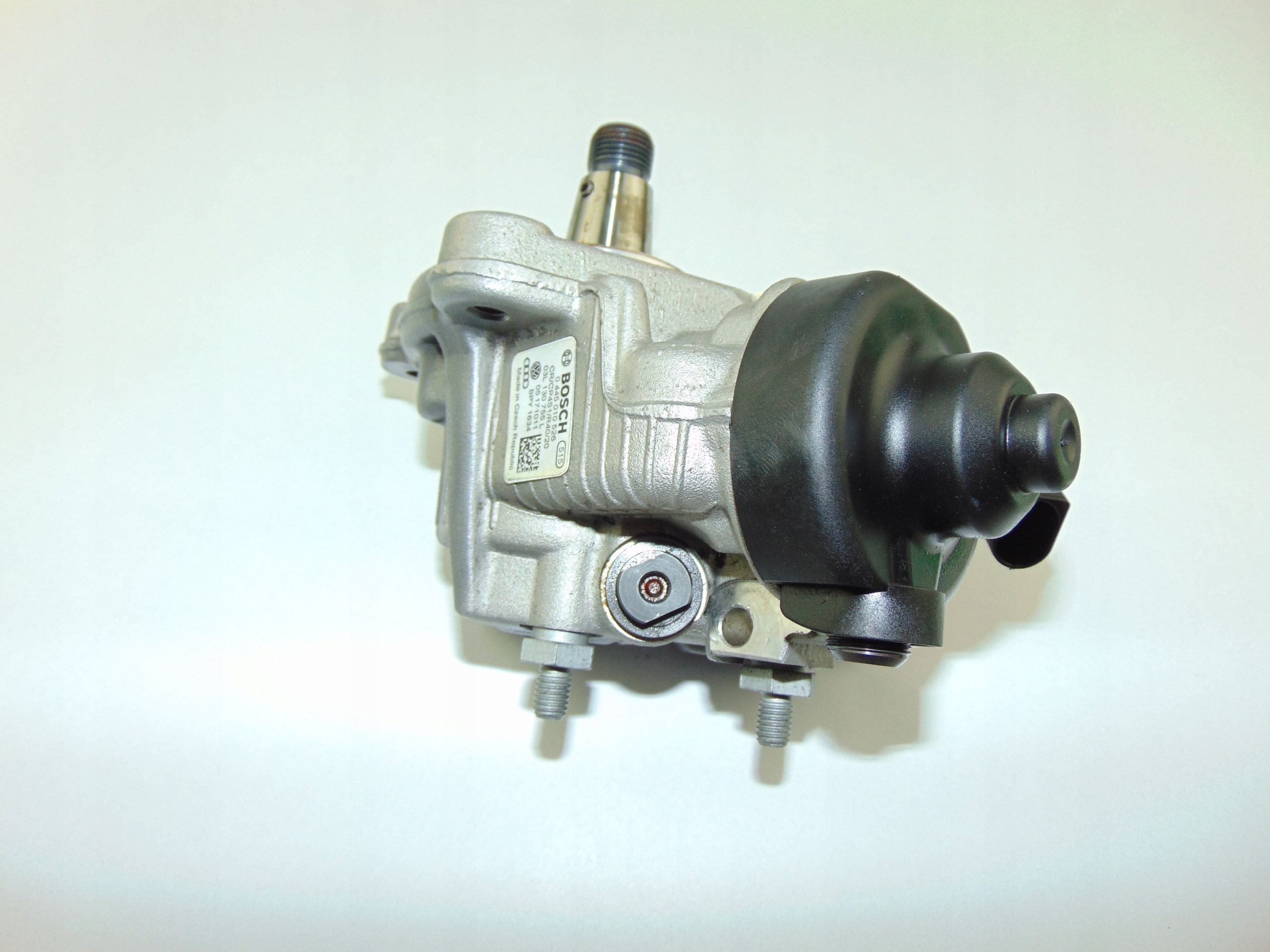 Einspritzpumpe 2,0TDI 03L130755L 0445010526 Original !!!! Sprawna!!!