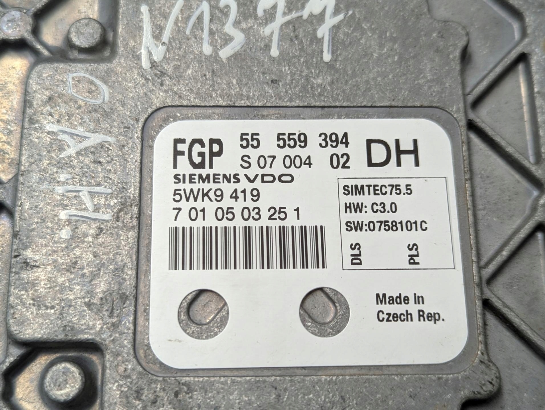 control unit of the engine Opel Astra H facelift 2007 55559394
