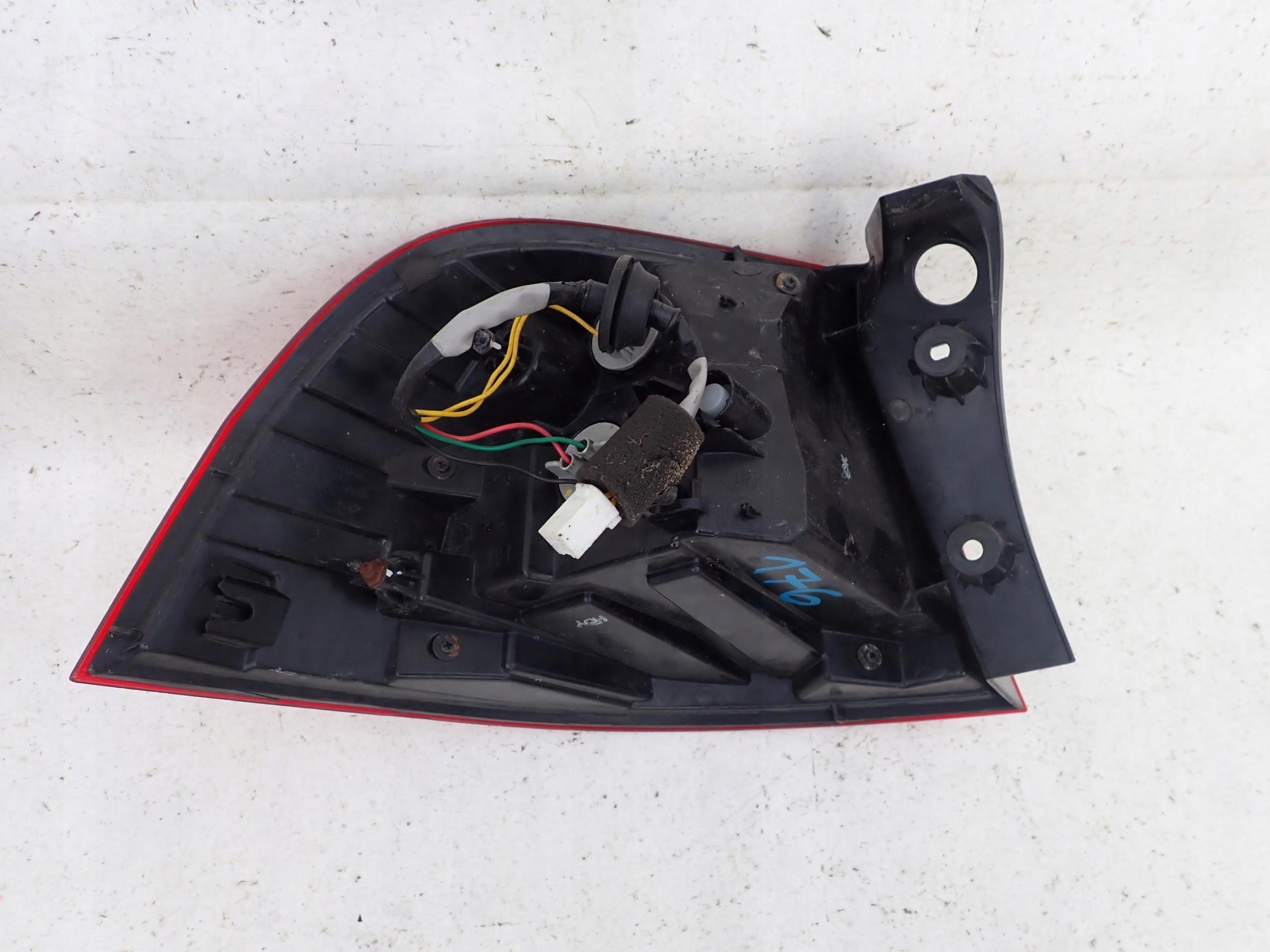 KIA RIO III HB 11- light right rear part rear