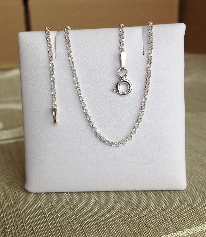 Łańcuszek srebrny,krzyżyk Jezus komunijny/chrzest Płeć uniseks