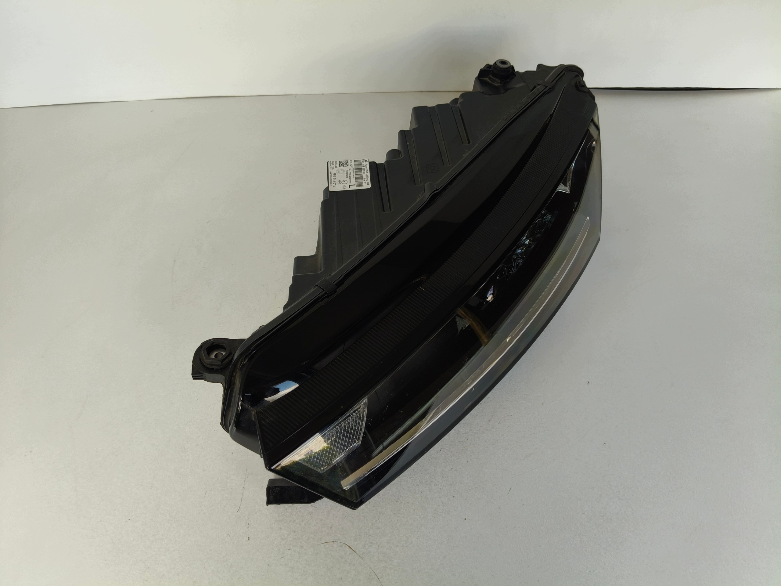 light left REFLEKTOR SKODA OCTAVIA IV 4 5E3 20- LED