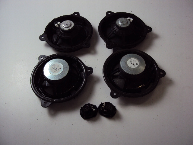 KOMPLET GLOSNIKOW RENAULT CAPTUR I LIFT 17 Car type Passenger cars