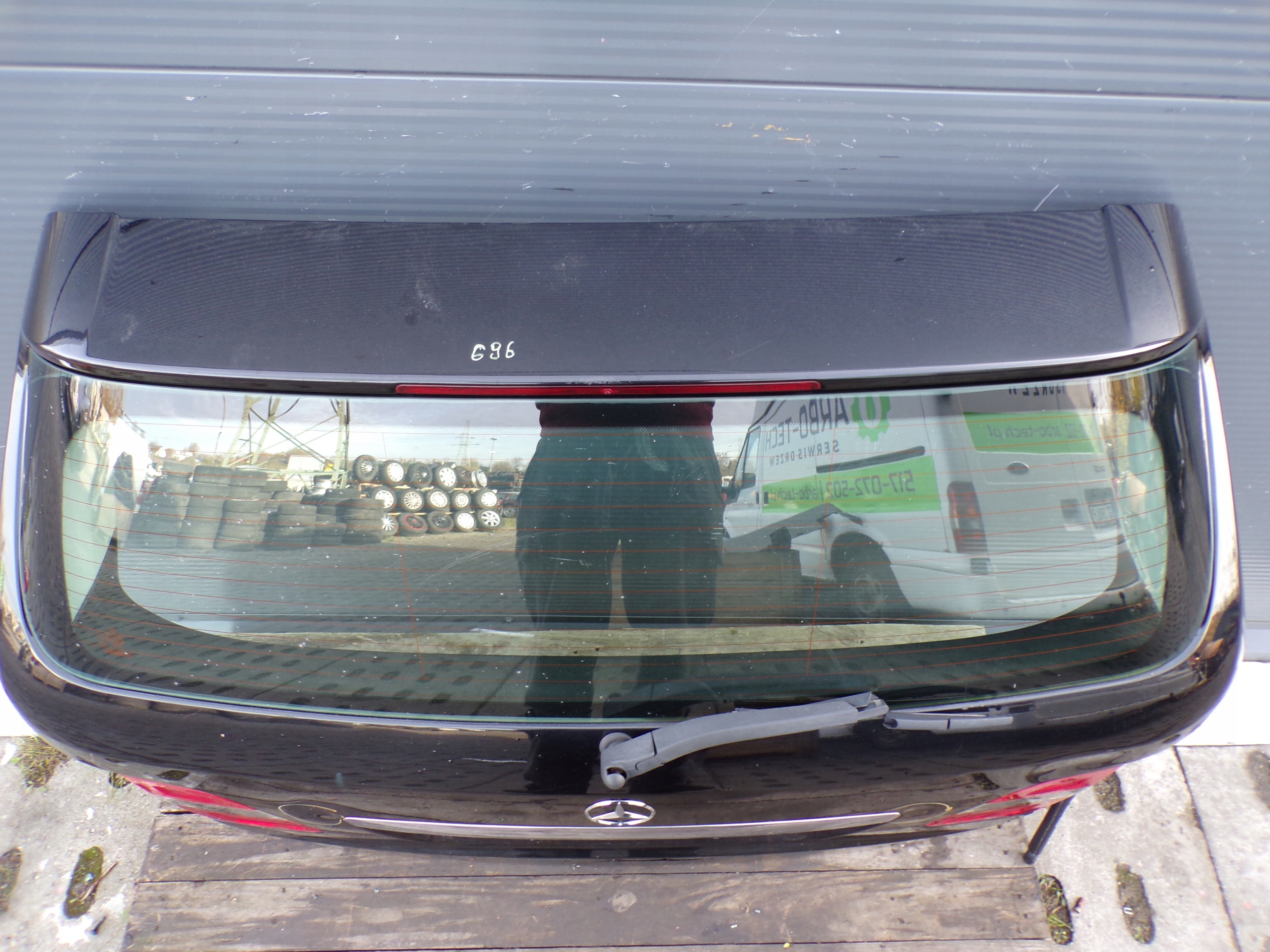 trunk door boot rear MERCEDES W245 colour 696