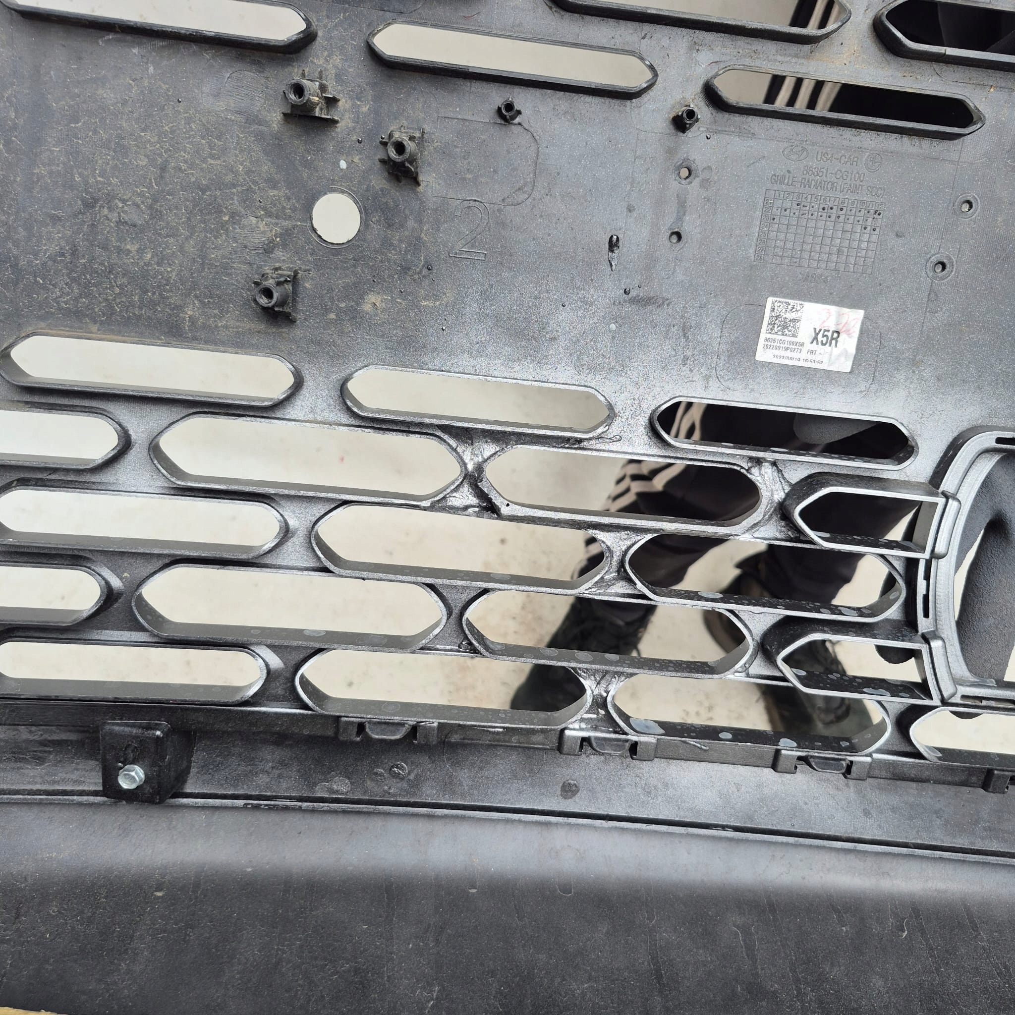 HYUNDAI STARIA 21-> bumper front front PDC