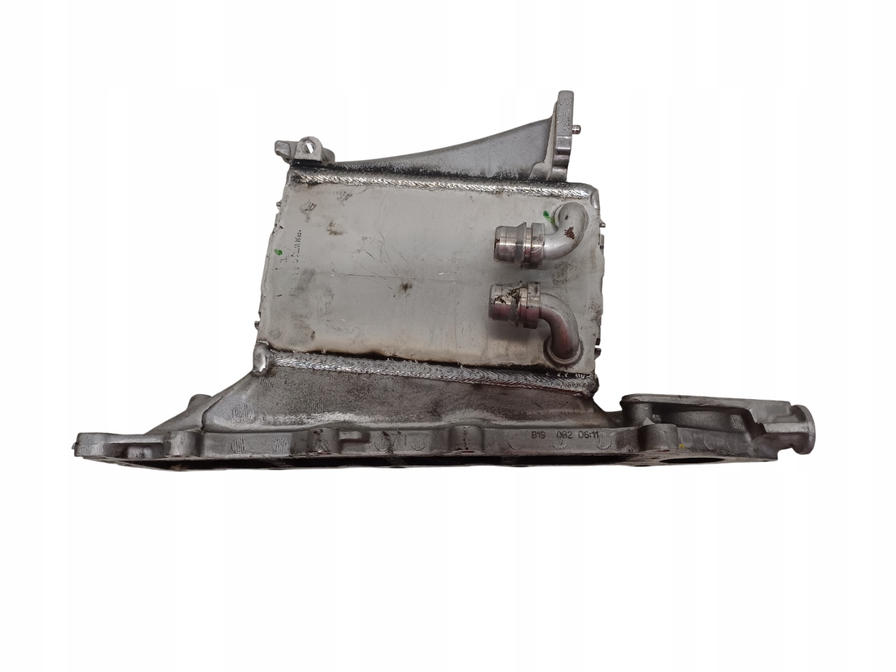 AUDI A4 A5 Q5 2.0 TDI KOLEKTOR SSĄCY 04L129766BH