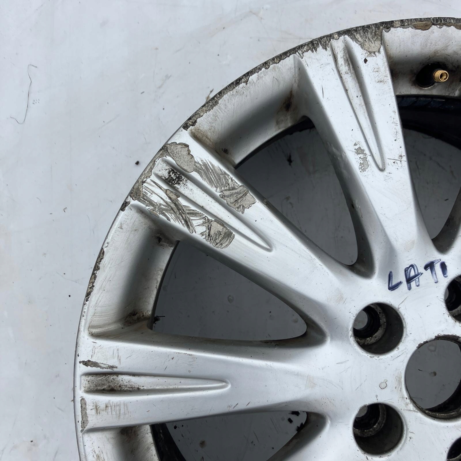 disk RENAULT LATITUDE 18 CALI #24 403000058R