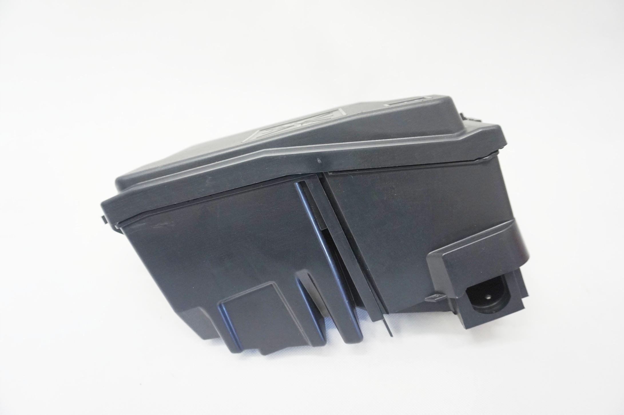 OBUDOWA BEZPIECZNIKÓW RENAULT CLIO V 5 LIFT 1.0TCE 284B07078R 284B07753R Typ samochodu Samochody osobowe