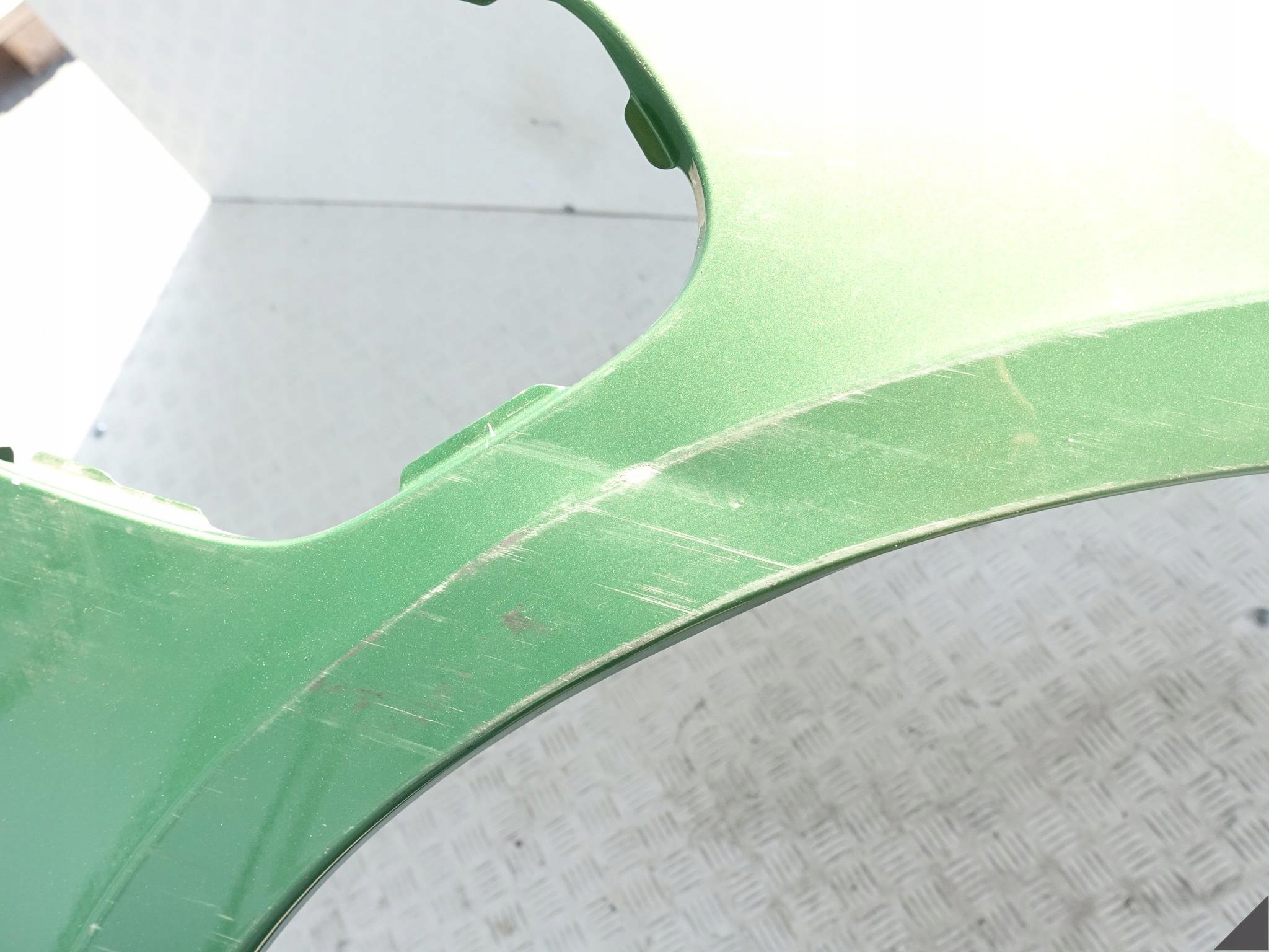 PORSCHE TAYCAN 9J1 fender right front damag..