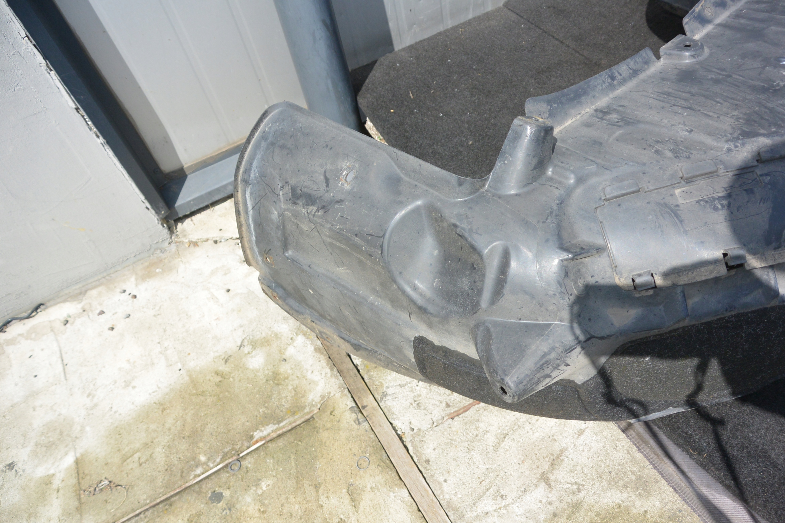 mudguard right left rear part BMW 5-SERII E60 E61 KOMPLET