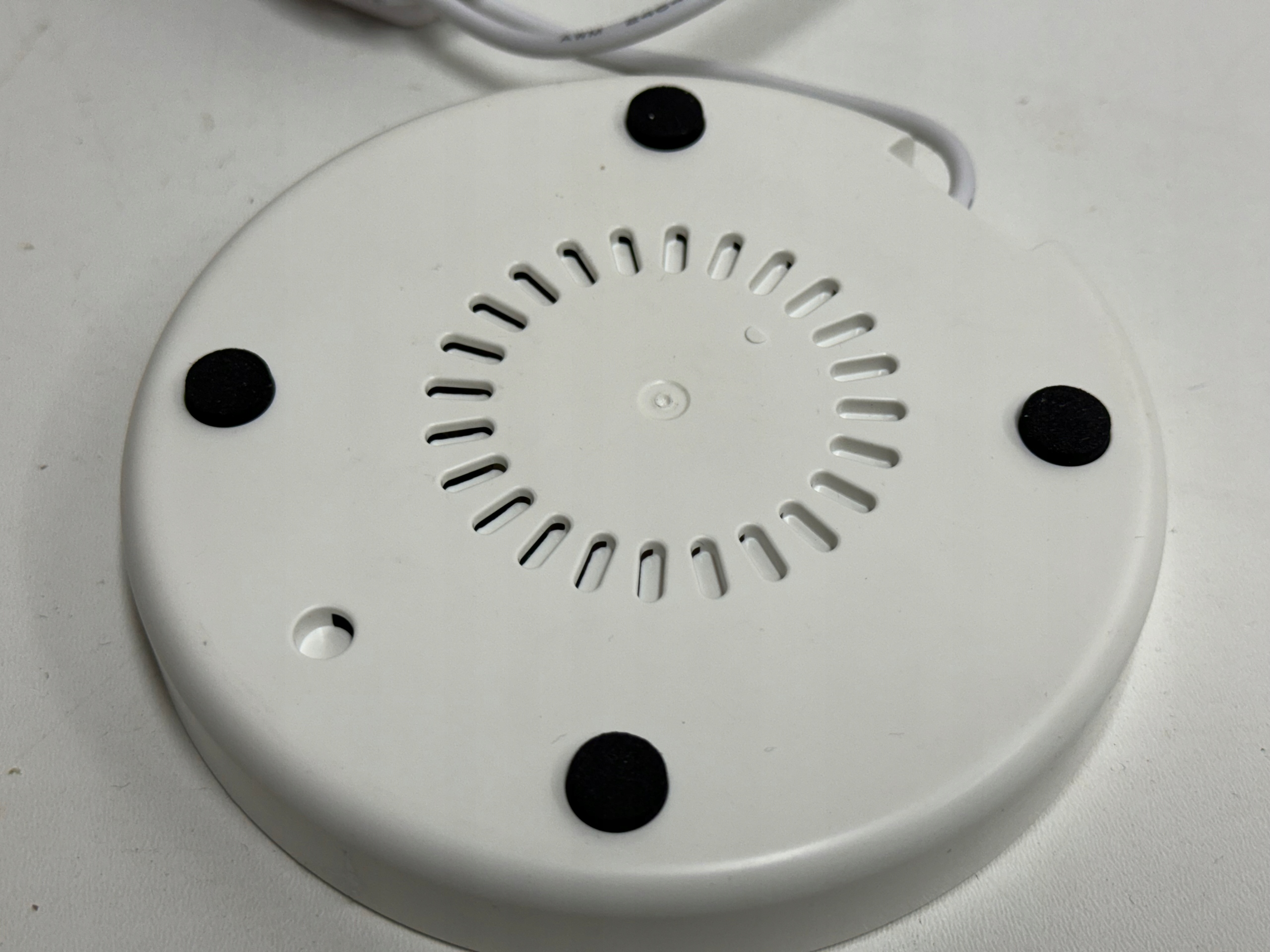 Ładowarka indukcyjna biała (409/24) EAN (GTIN) 3414971941250