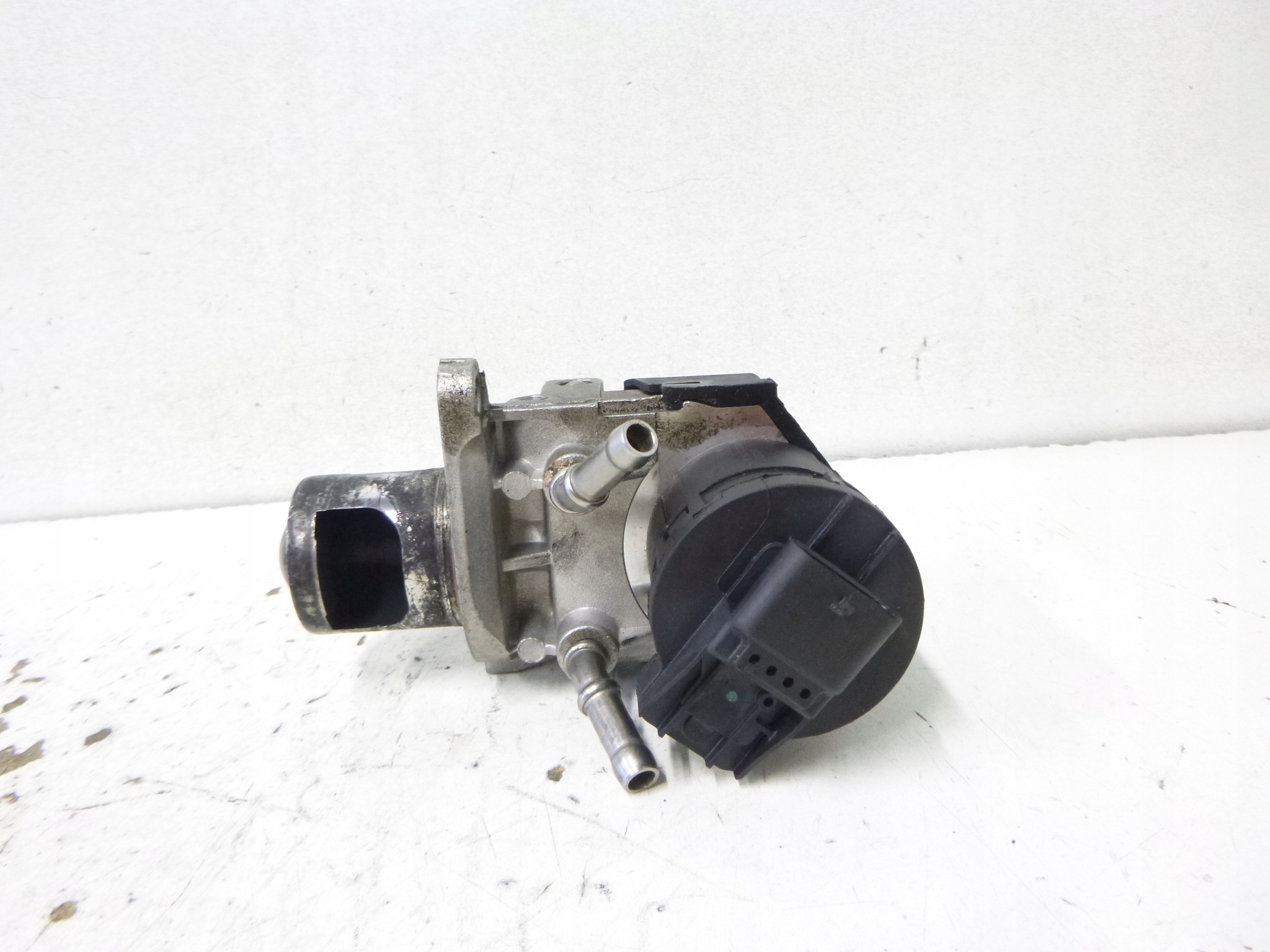 AGR-Ventil BMW F10 2.0D N47D20D 2015r.