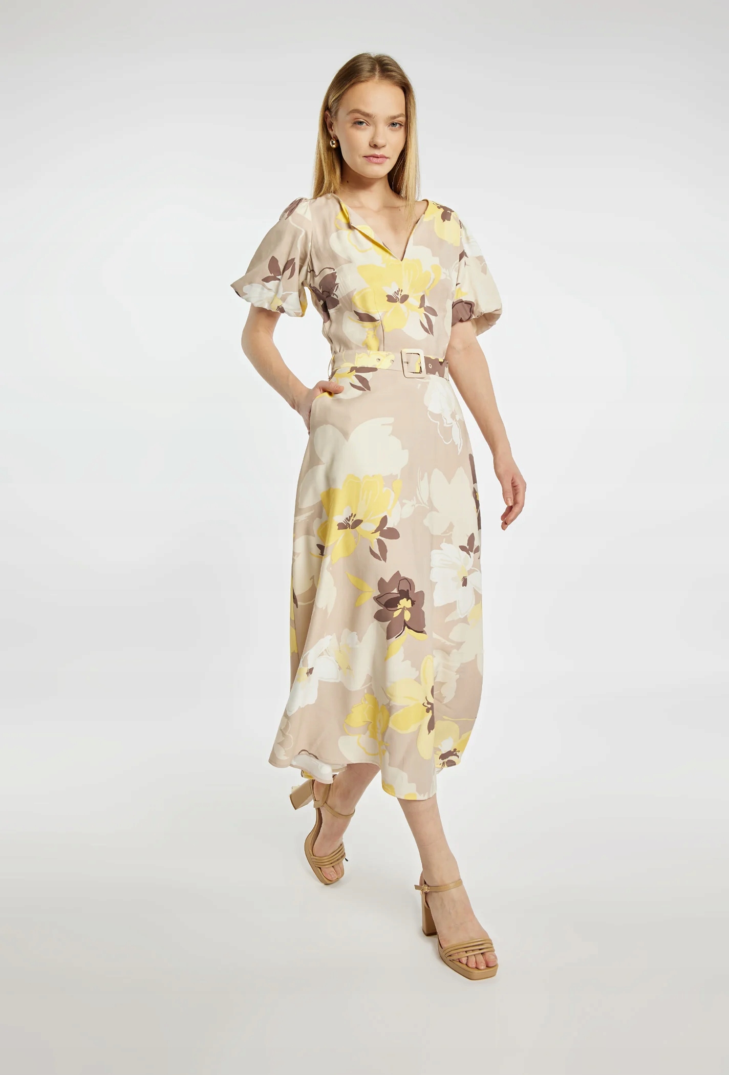 Monnari Zwiewna sukienka w kwiaty 42