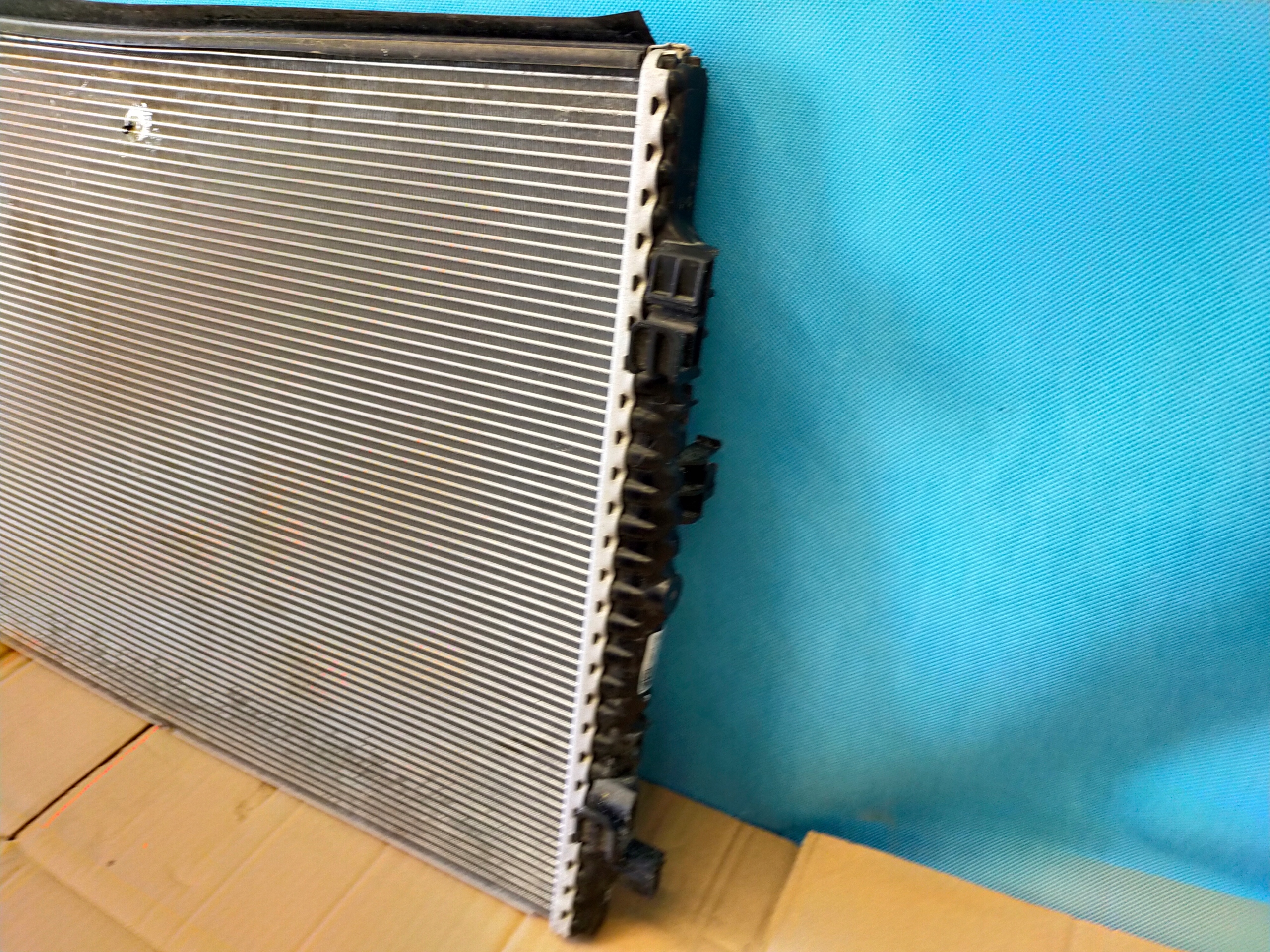 VW TIGUAN ALLSPACE 2022 R 1.5 TSI 110KW CHŁODNICA WODY 5WA121251D Typ samochodu Samochody osobowe