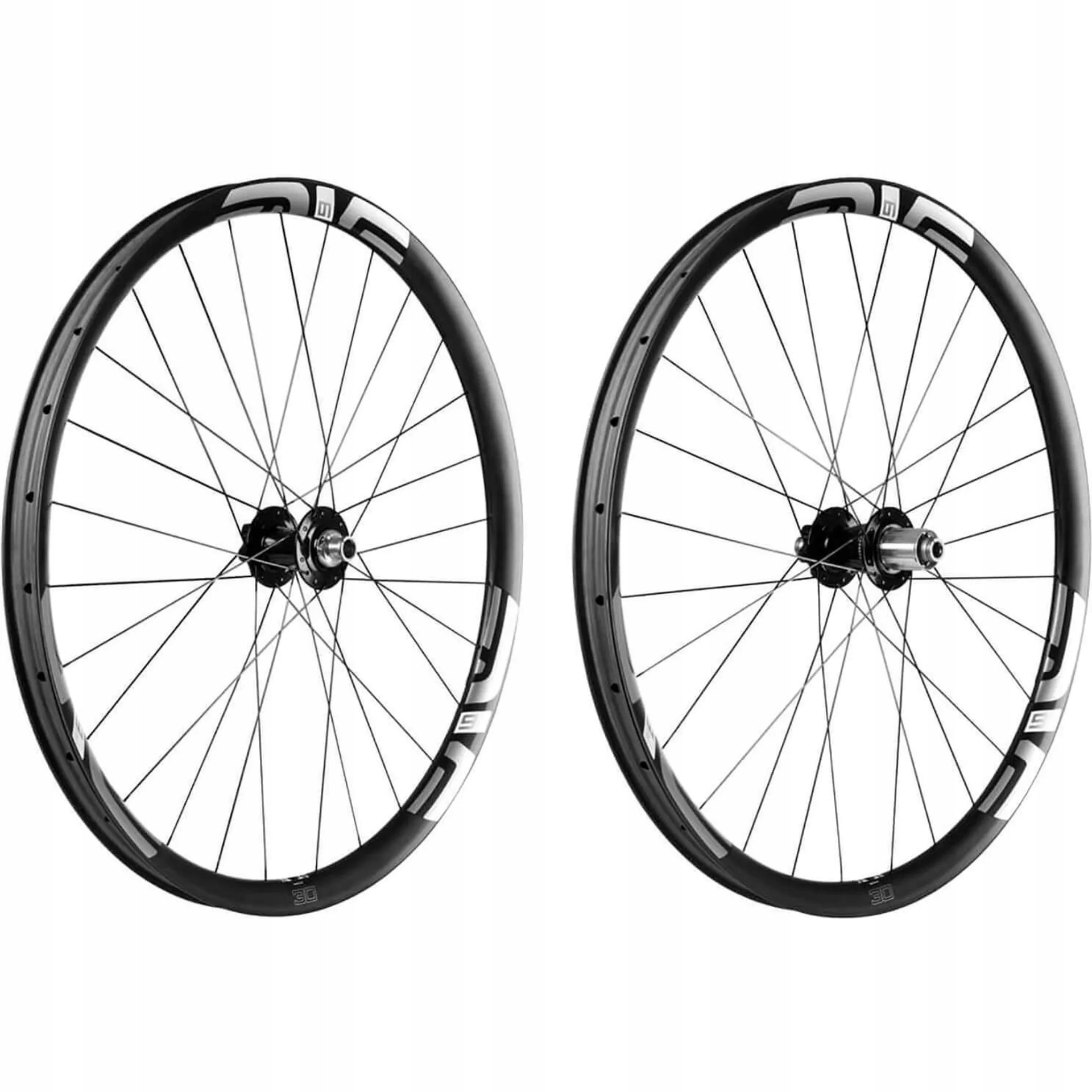 Zestaw kół Enve M630 27.5" Chris King 28H Boost 15x110, 12x148 mm Carbon