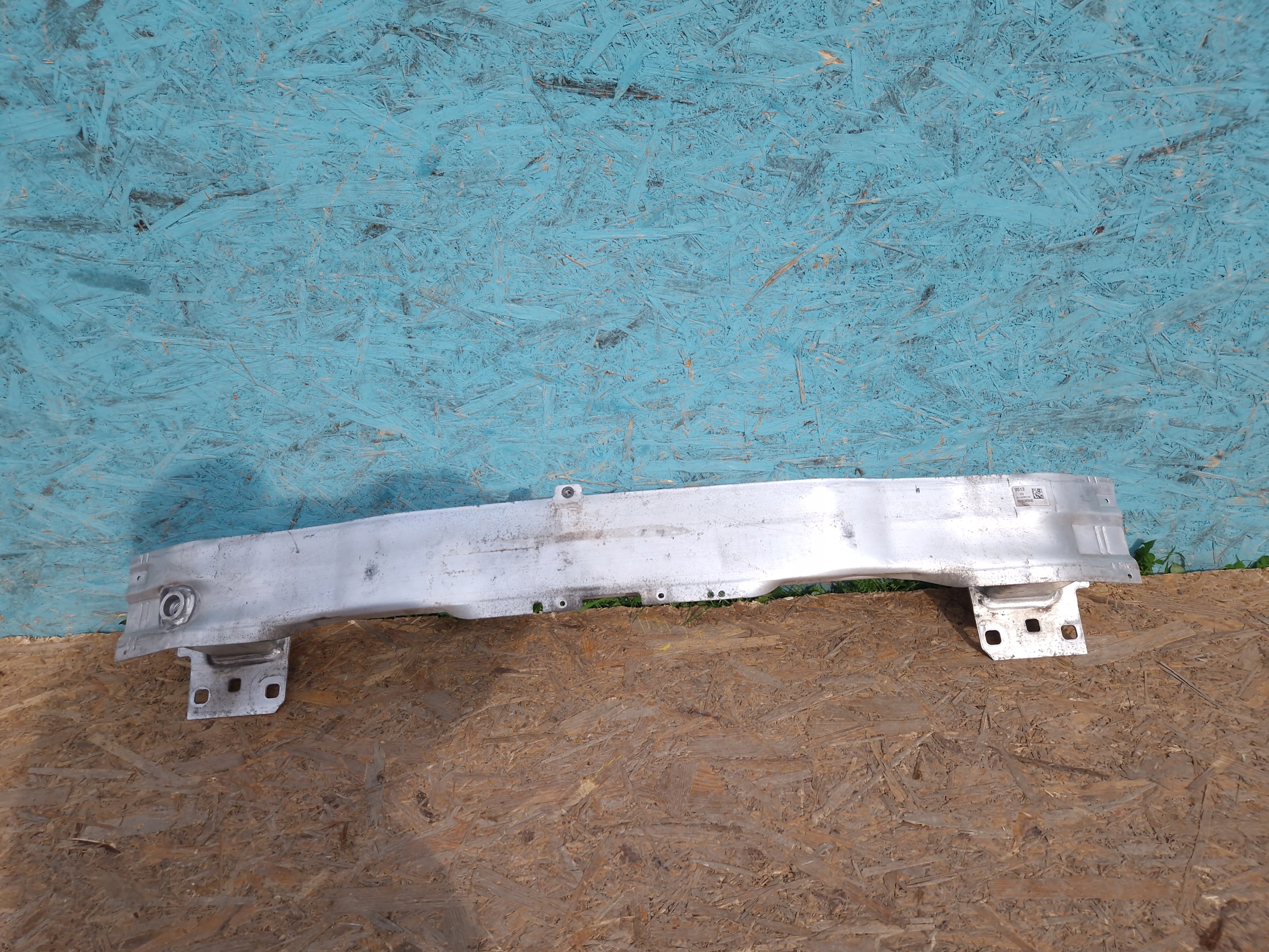 Belka zderzaka przód Audi A3 8V przed liftem