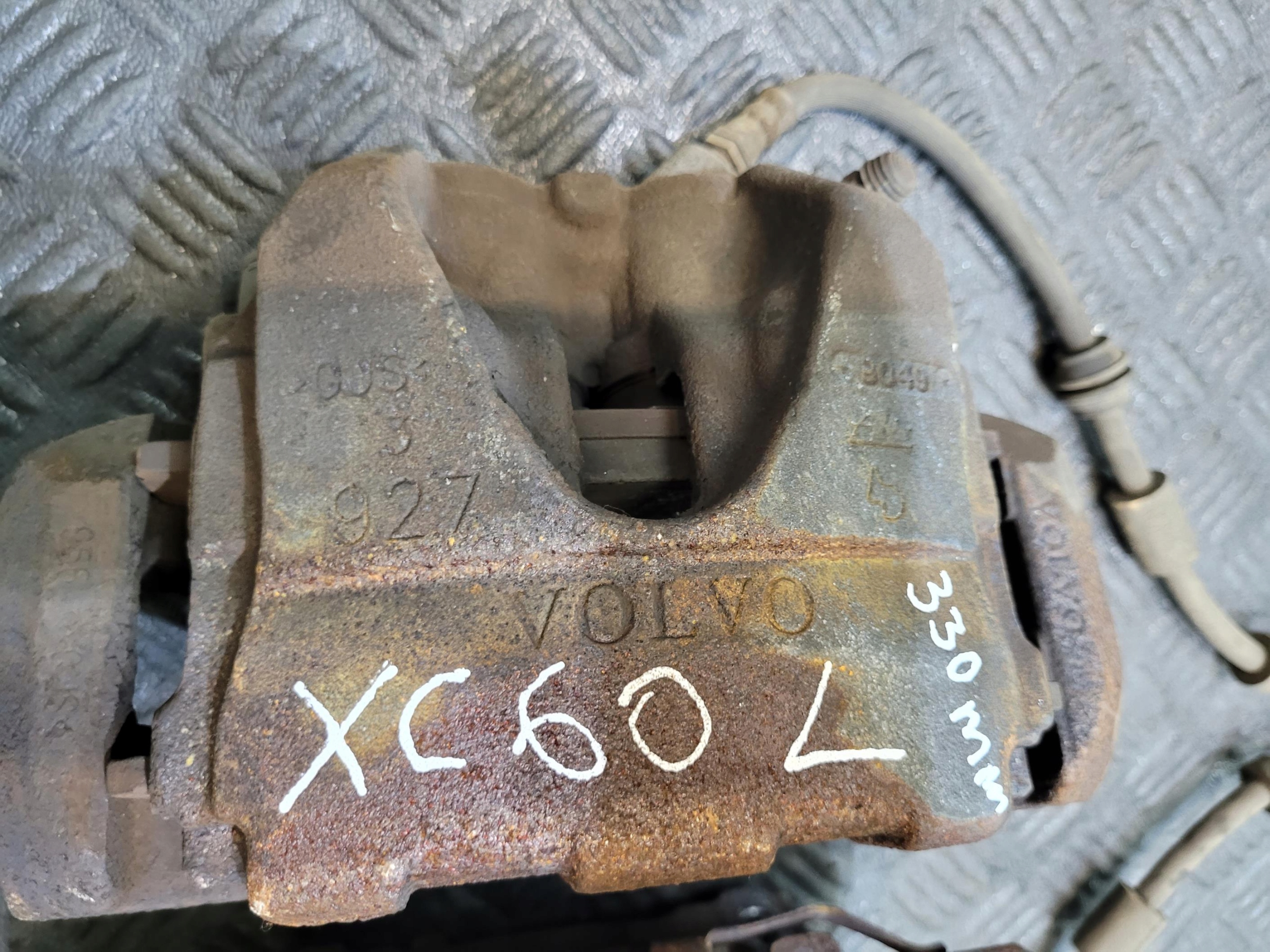 caliper front front left right 927 330MM VOLVO XC60 and 2.4 D5