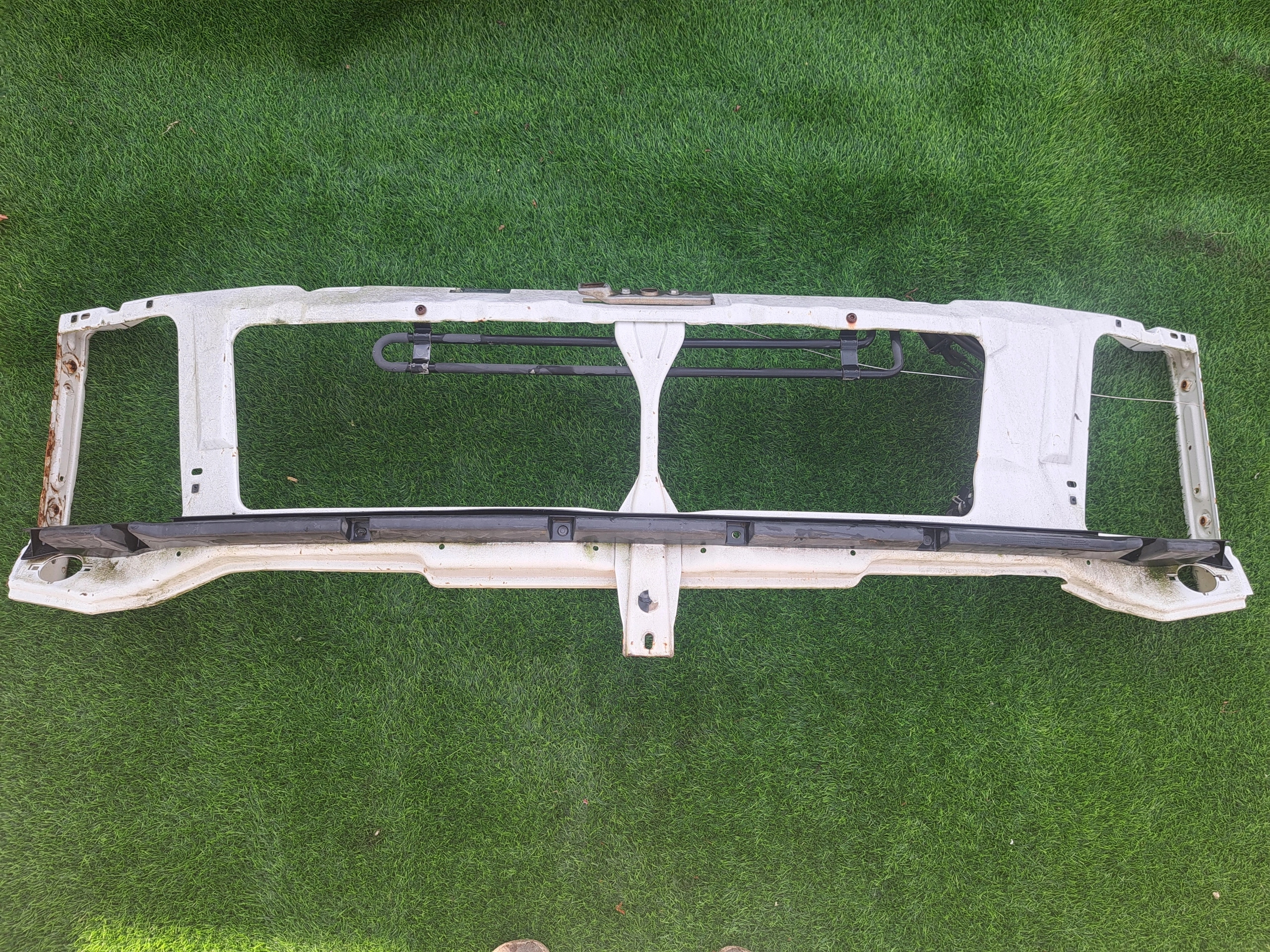 VOLKSWAGEN LT support panel for radiators sider