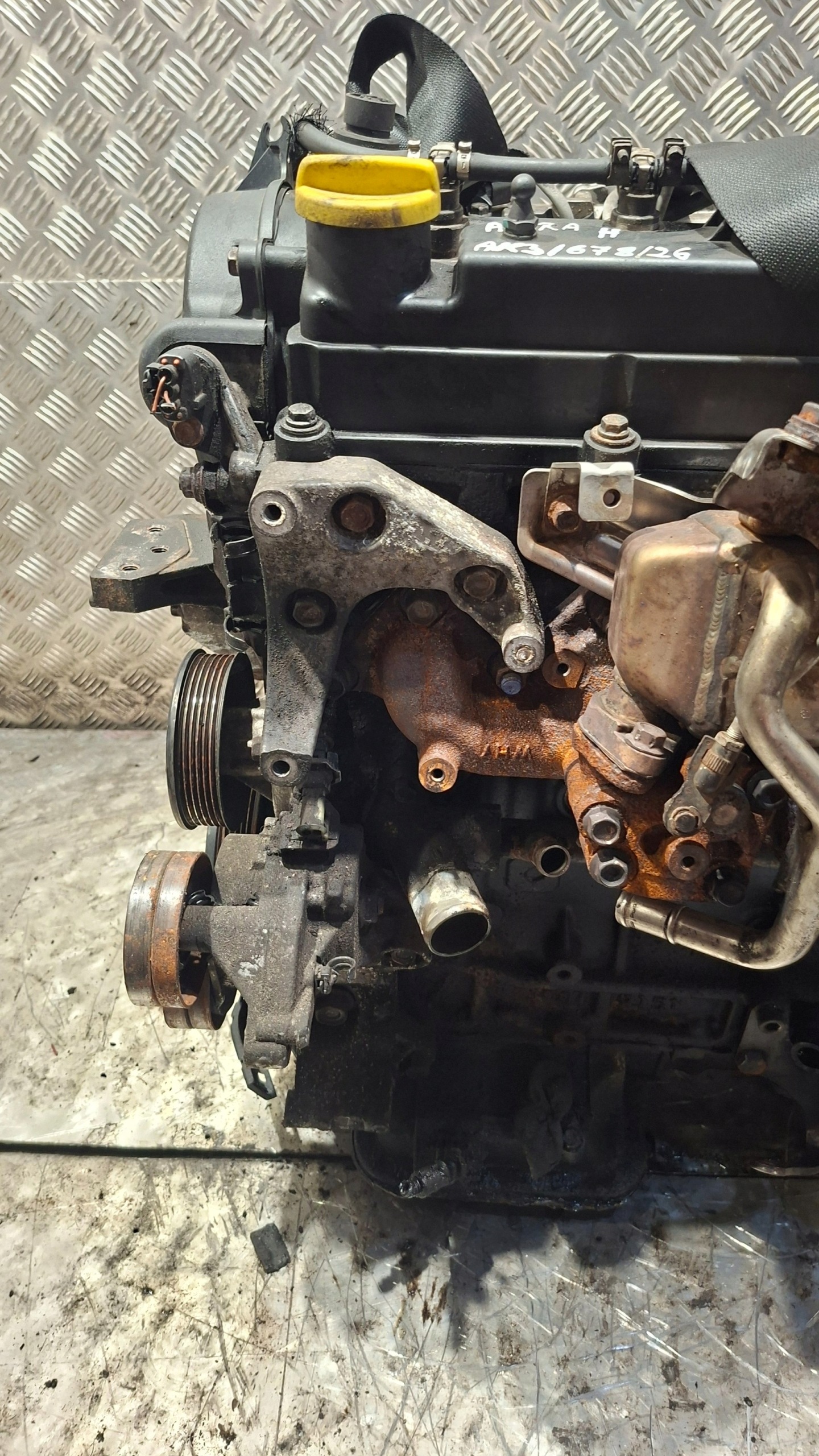 engine pillar Z UKLADEM PALIWOWYM OPEL ASTRA H 1.7CDTI Z17DTR