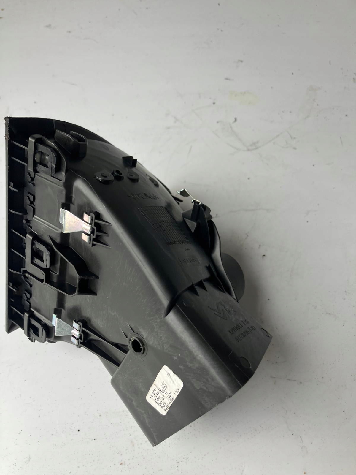grid air conditioning devices central right PEUGEOT 308 T9 96782700