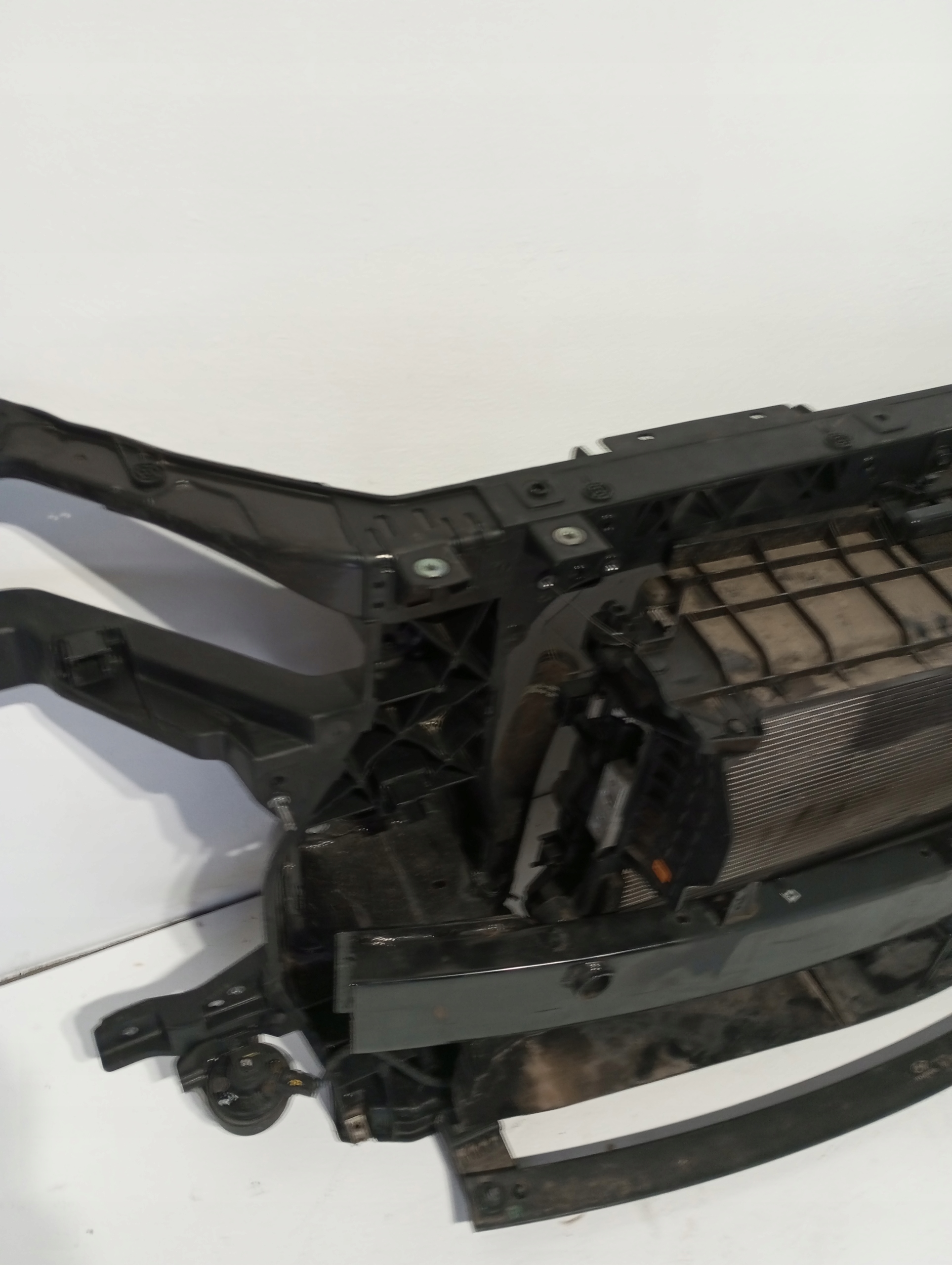 support panel for radiators radiator HYUNDAI TUCSON IV 1,6i