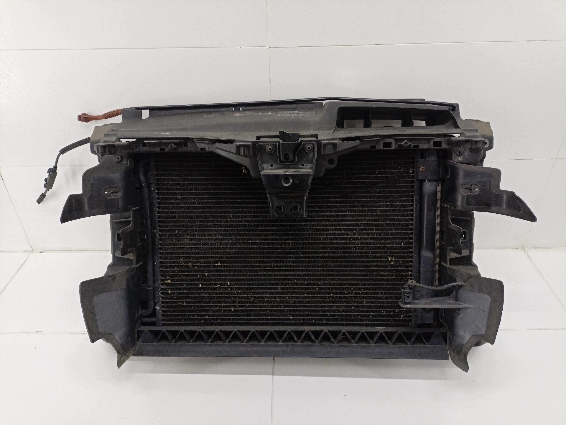 support panel for radiators pillar iron Volkswagen Scirocco 3 2009 6Q0010296