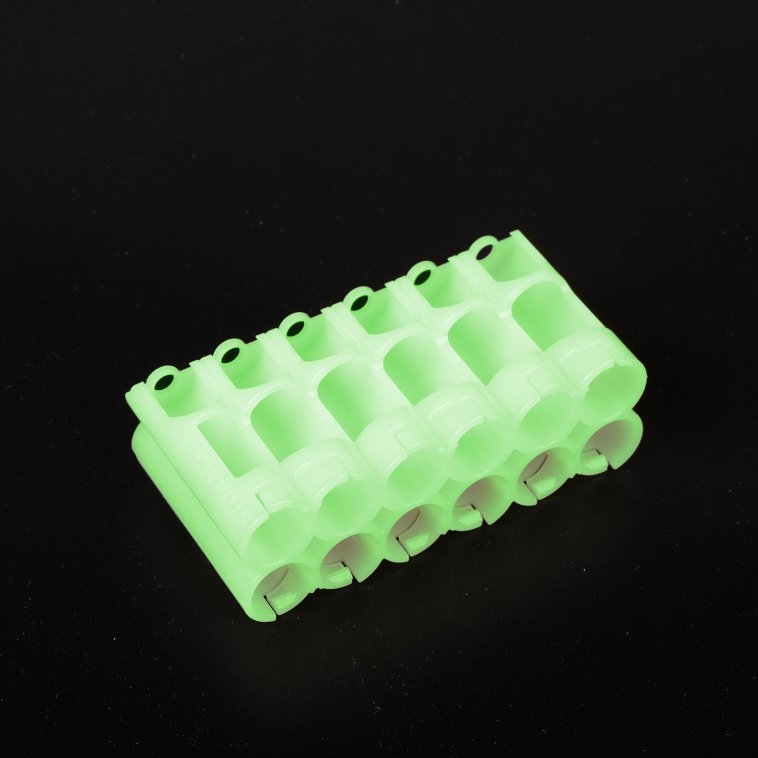 Pojemnik pudełko na baterie aku 12xAA R6 Storacell FOSFORYZUJĄCE Producent Storacell