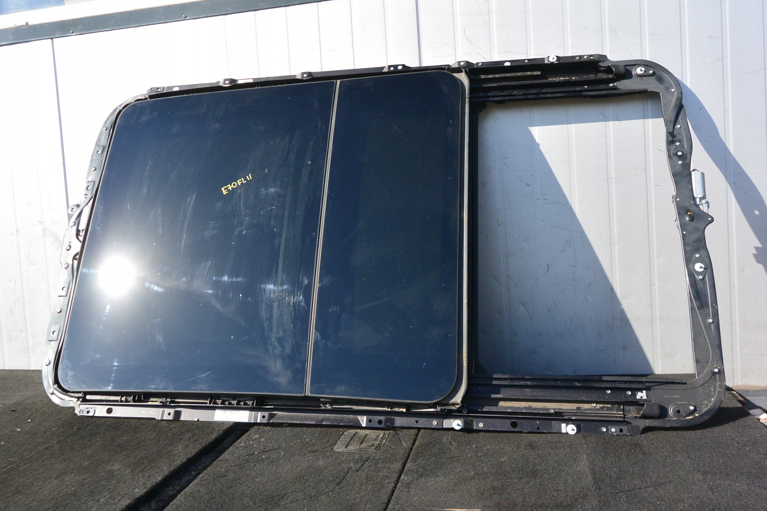 SZYBERDACH PANORAMA BMW X5 E70 LIFT Part number 6922652