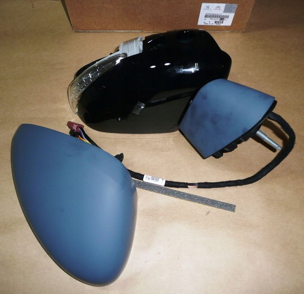 LUSTERKO BOCZNE CITROEN DS5 >2016 PRAWE Strona zabudowy prawa