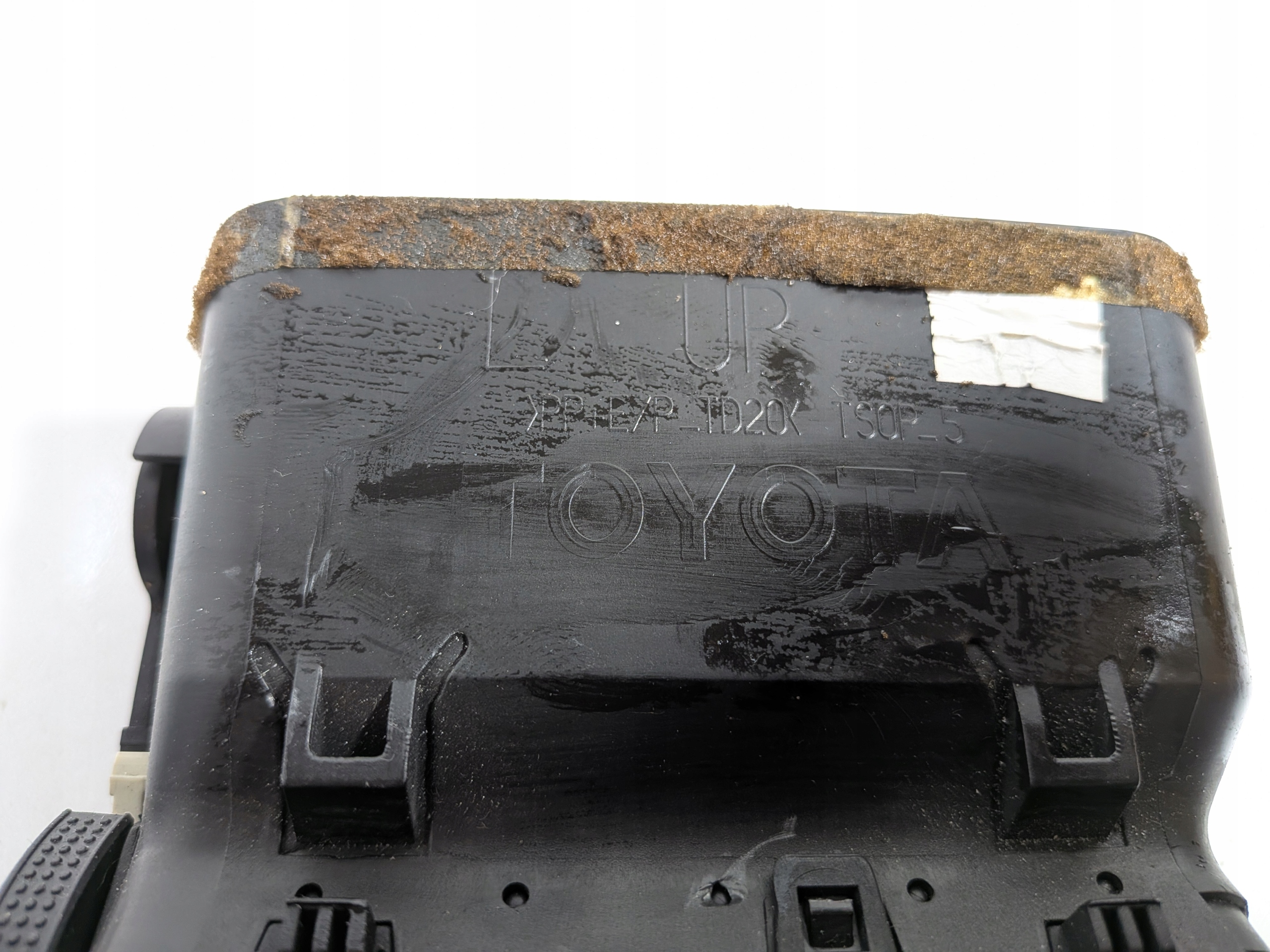 grid air conditioning devices air left driver´s TOYOTA Corolla IX 01-07