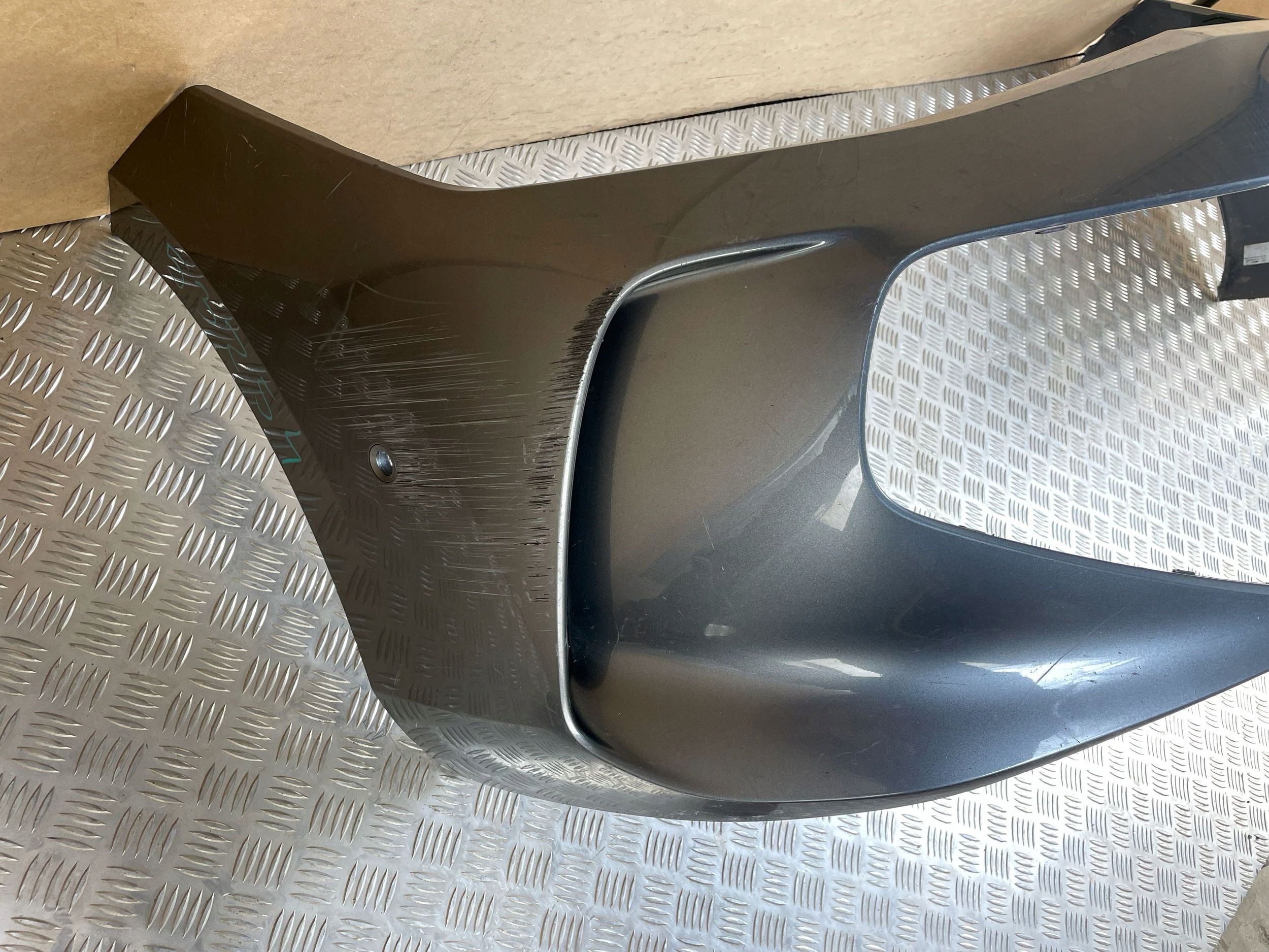 bumper front front VW PASSAT B9 3J0 2023- PDC 3J0807221 3J0807221A
