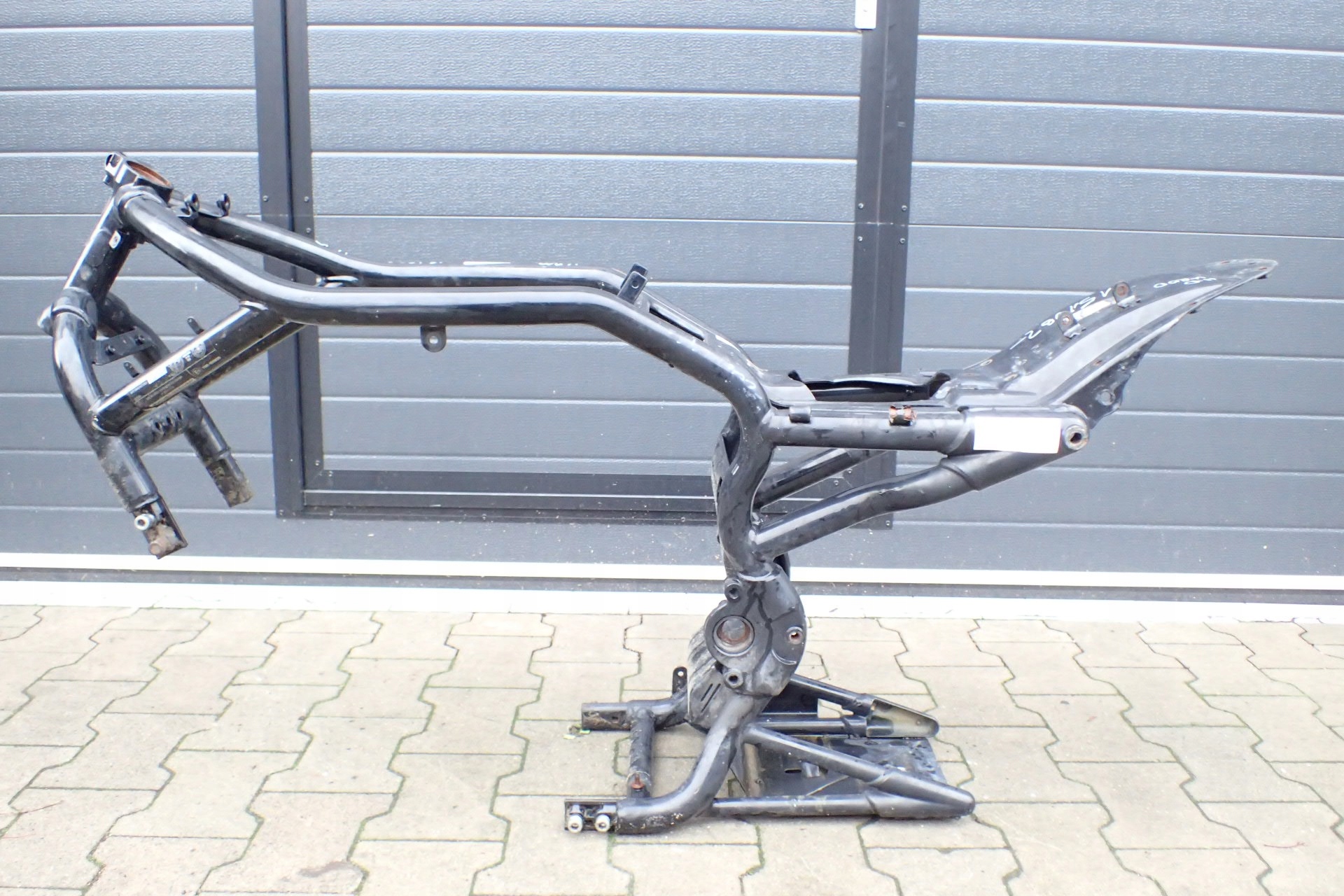 Harley Davidson V-Rod VRSCA 03-07 Rama