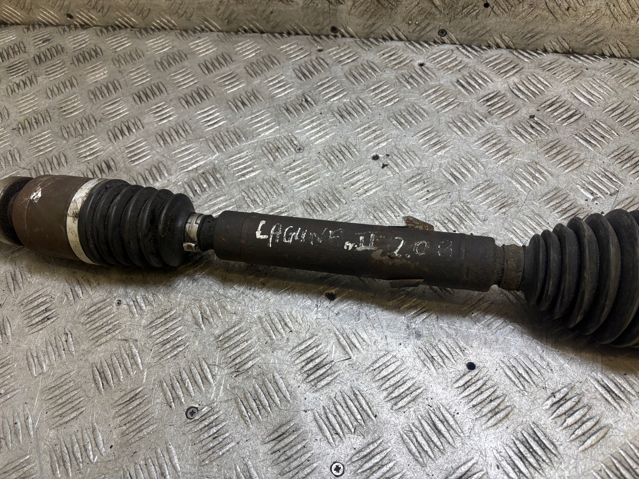 semi-axis semi-axis right front RENAULT LAGUNA 2 8200379208